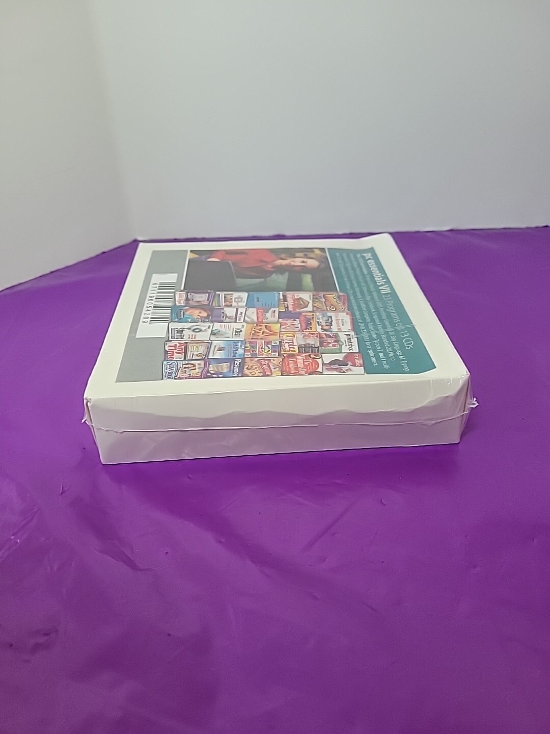 Vintage Software PC Essentials Vll 23 Programs on 13 CDs Rare Sealed