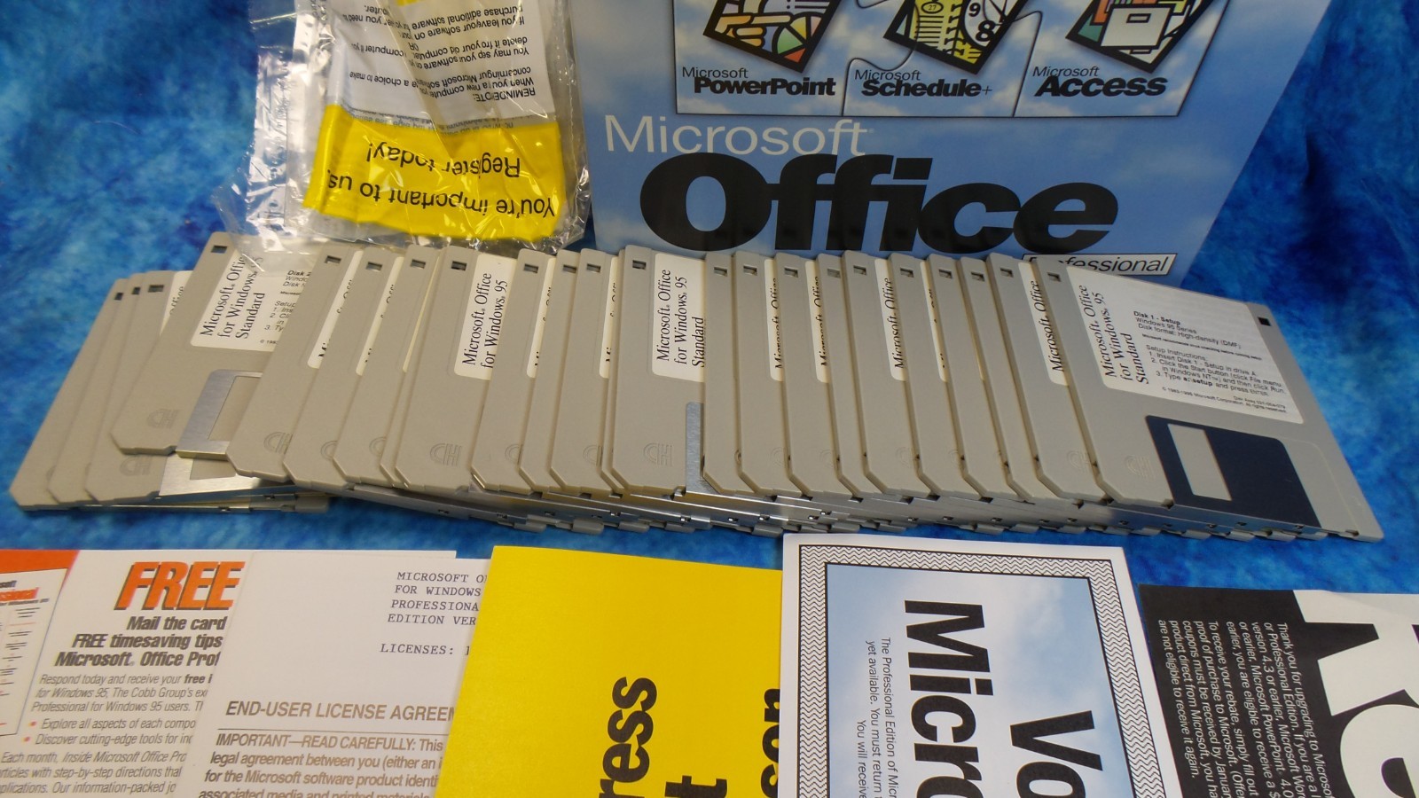 Vintage Microsoft Office for Windows 95 Standard on 3.5″ Floppy Disk w/extras