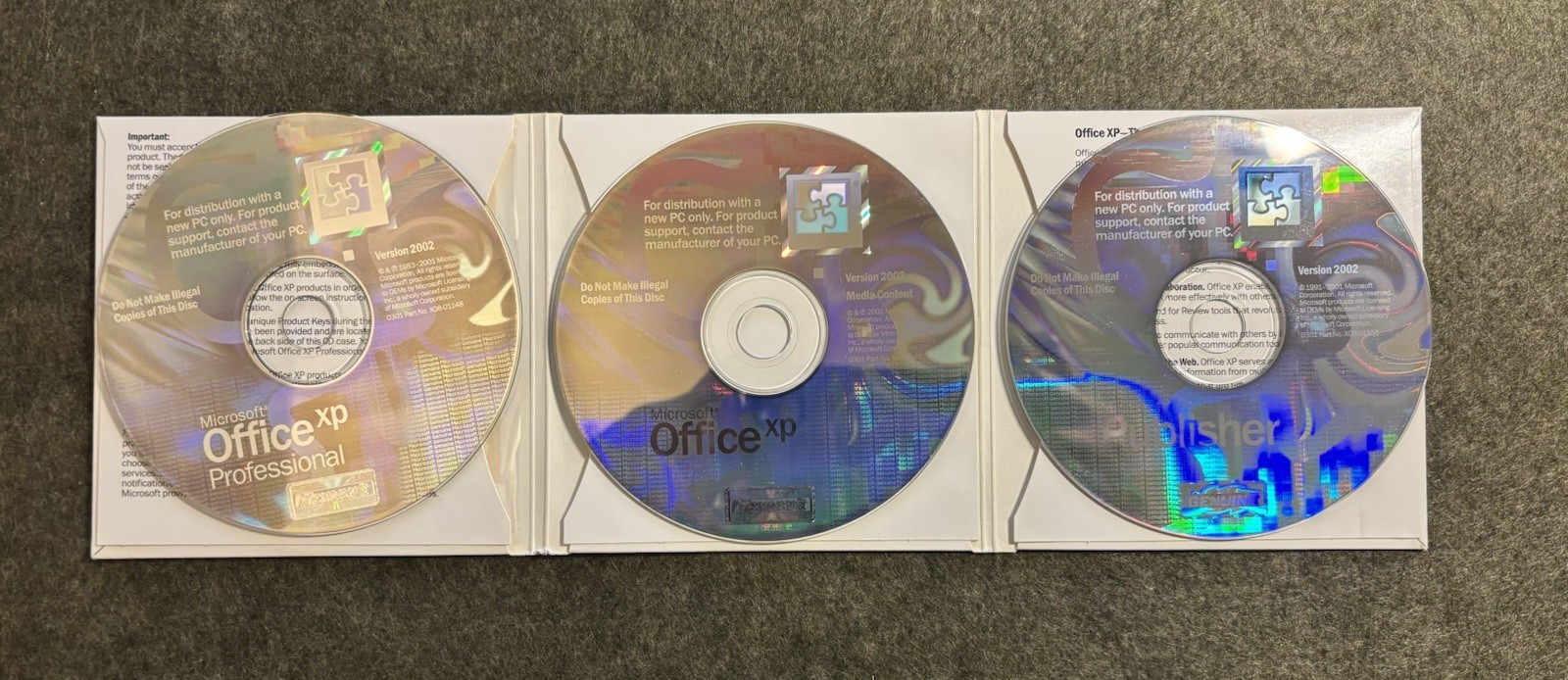 Genuine Microsoft Office XP Professional Publisher Version 2002 W/Product Key