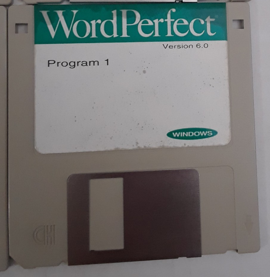 13 Assorted Word perfect 6.0 for DOS 3.5 in Floppy Disks Vintage Programs