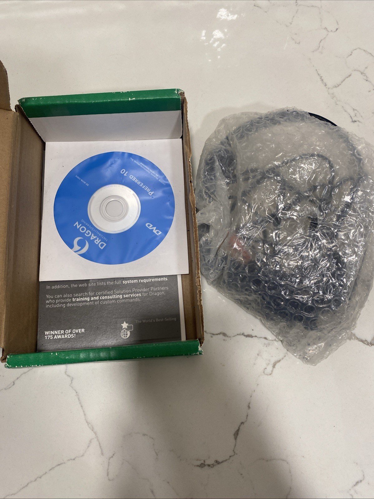 Dragon Naturally Speaking 10 Mic Headset Voice Recognition (New in Box)