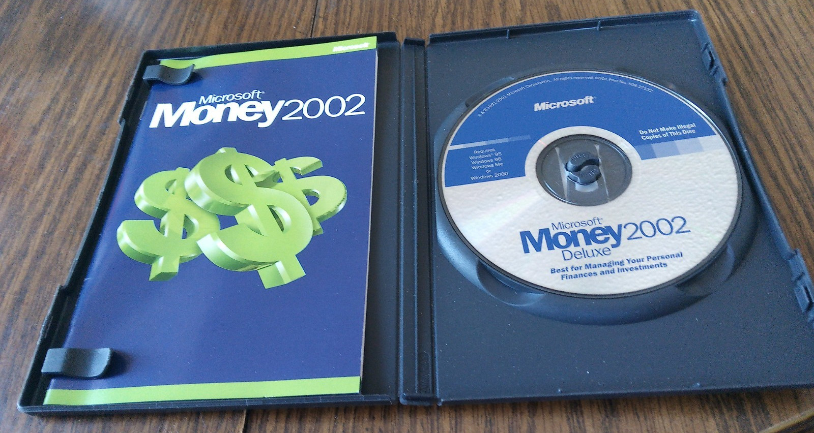 Microsoft Money 2002 Deluxe For Windows PC’s
