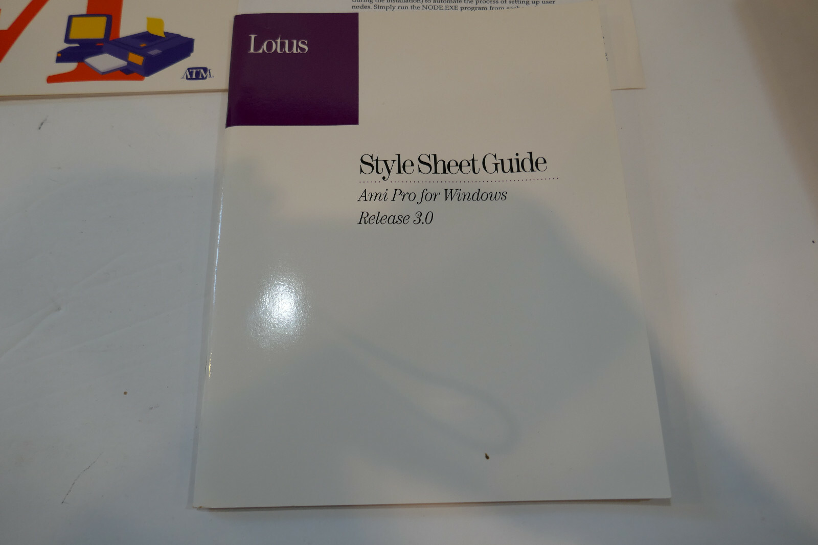 Lotus Ami Pro 3.0 Doc Pack IBM/Compatable Windows Books Only No Media Included.