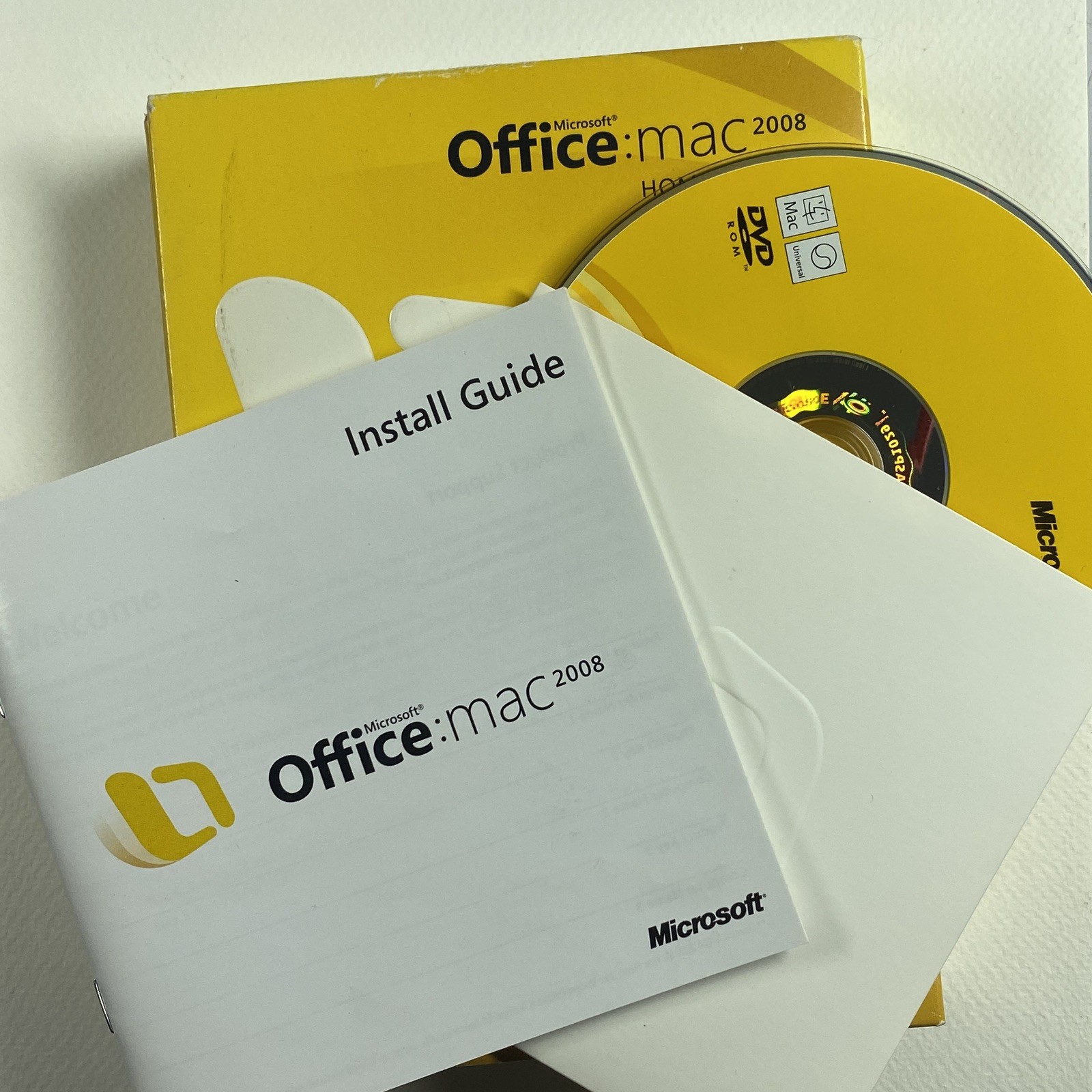 Microsoft Office 2008 Home & Student Edition for Mac Complete