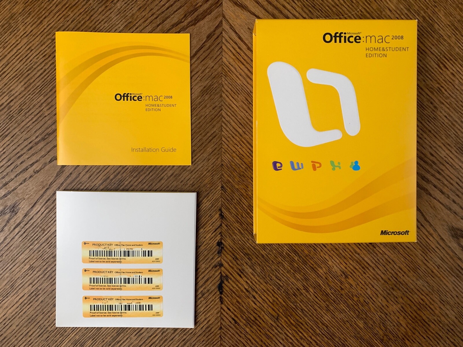 Microsoft Office 2008 Home and Student Edition for Mac with 3 Licenses
