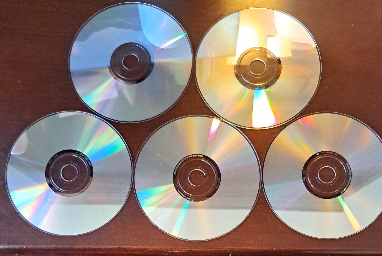 Microsoft Works Suite 2004 with Product Key 5 Disc Set, PC