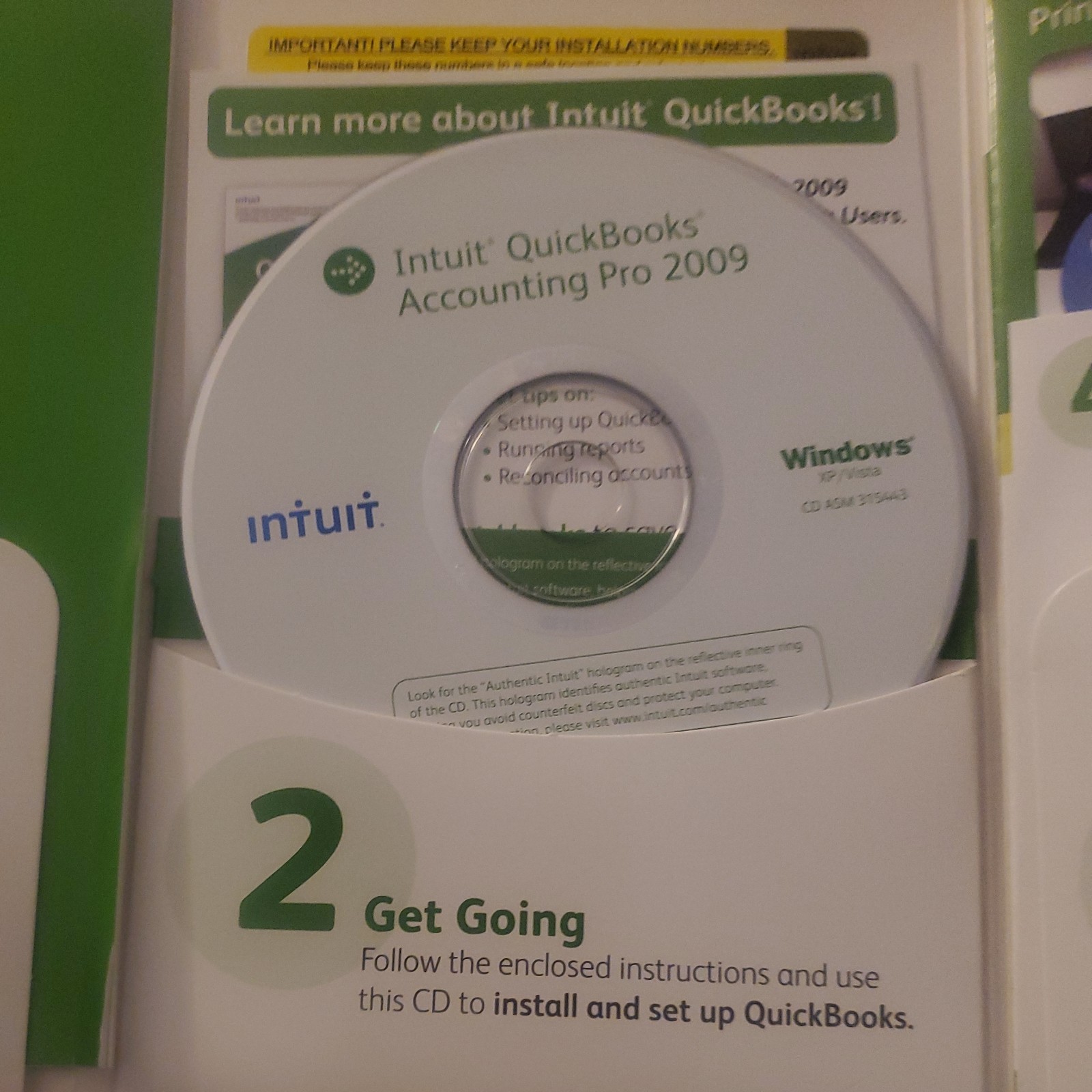 Intuit Quickbooks Accounting Pro 2009 for PC Window XP