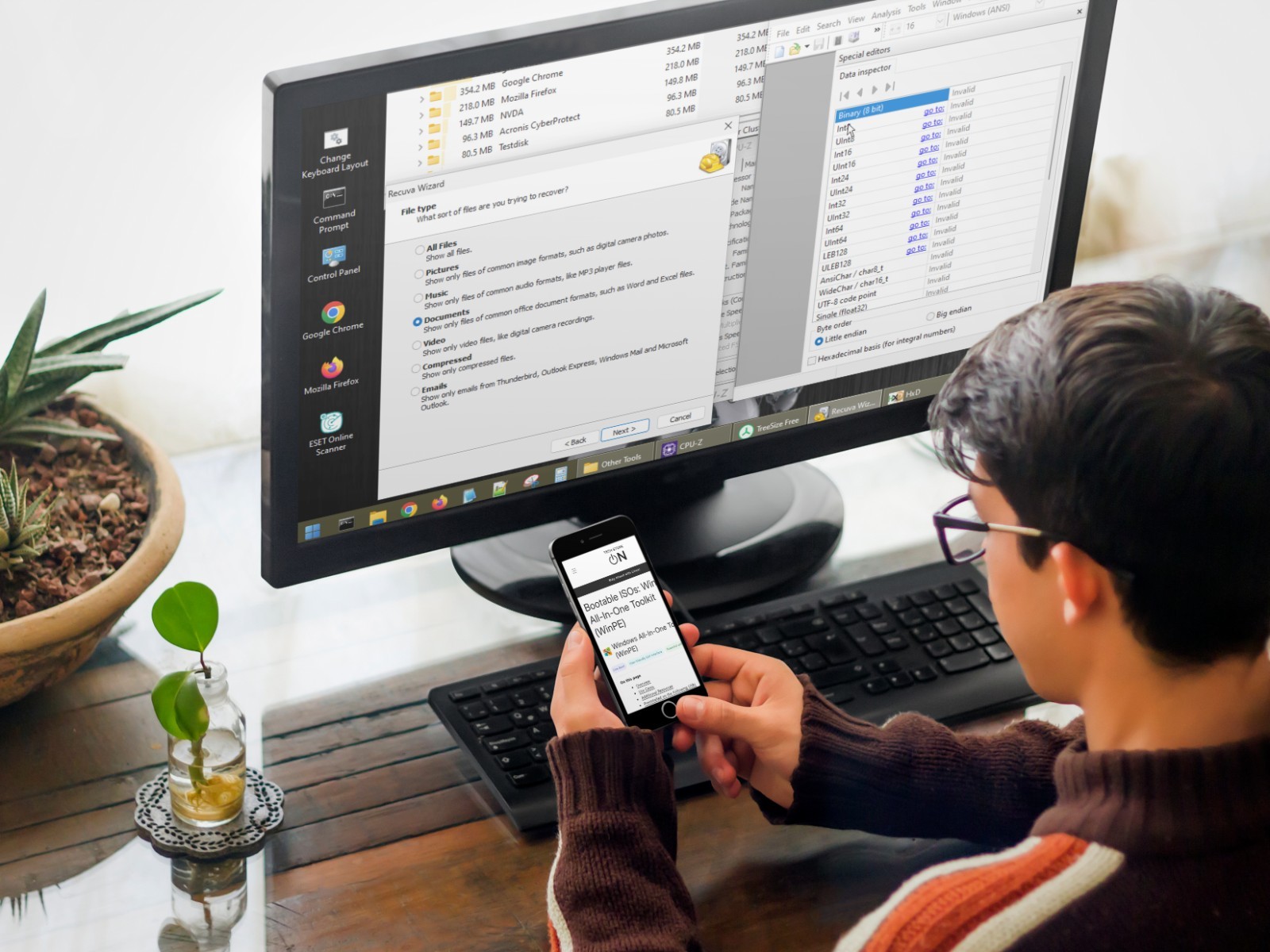 IT Repair USB App Set Antivirus Data Recovery Maintenance Password Reset Drivers