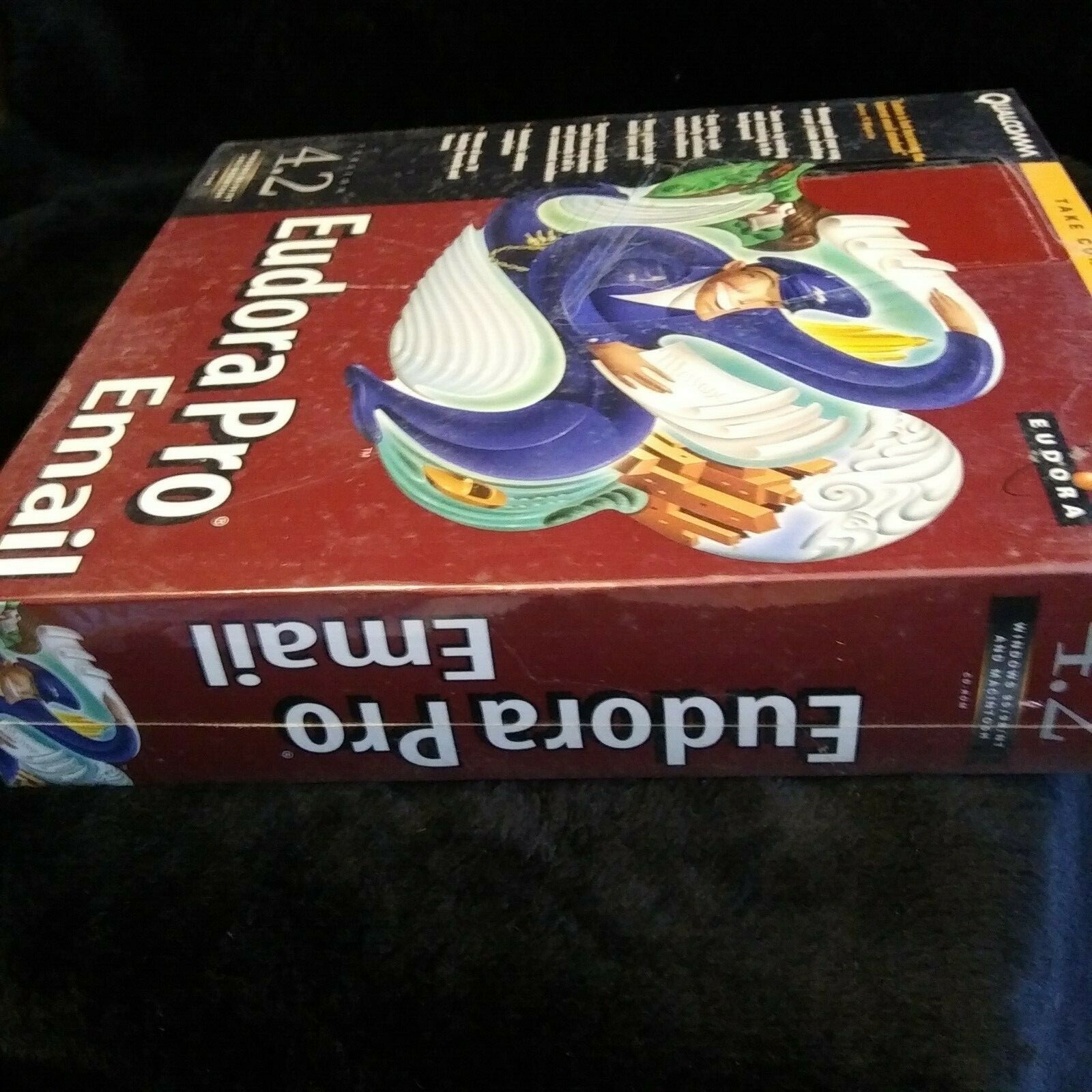 Qualcomm Eudora Pro CommCenter DELUXE VERSION 4.2 windows 95 NT. 1997..