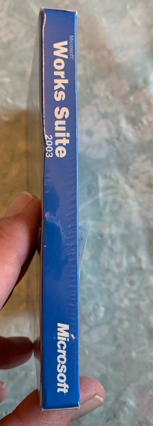 Microsoft Works Suite 2003 – Comes With Product Key New Sealed READ