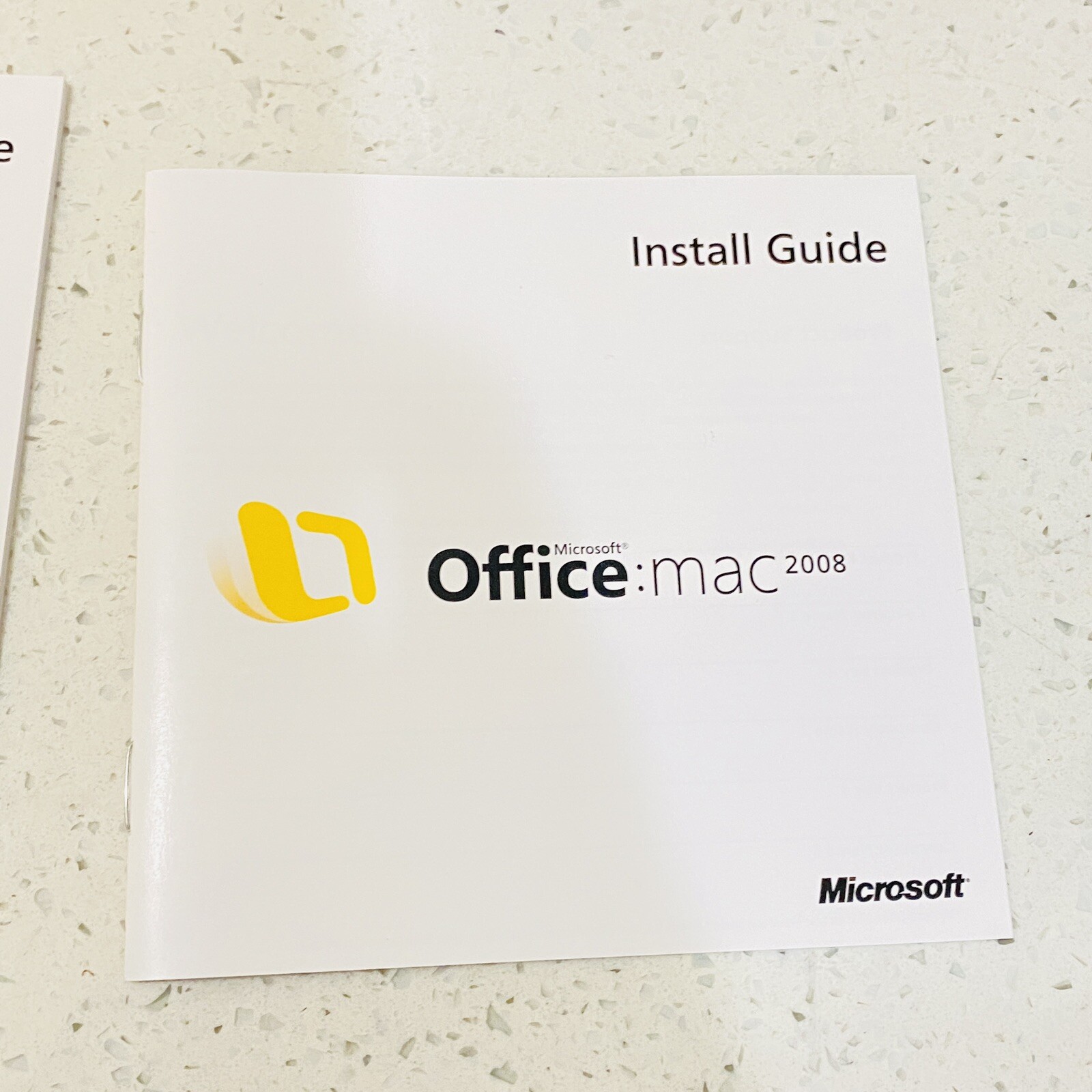 Microsoft Office: mac 2008 Microsoft Expression Media Japanese w/ Product Keys