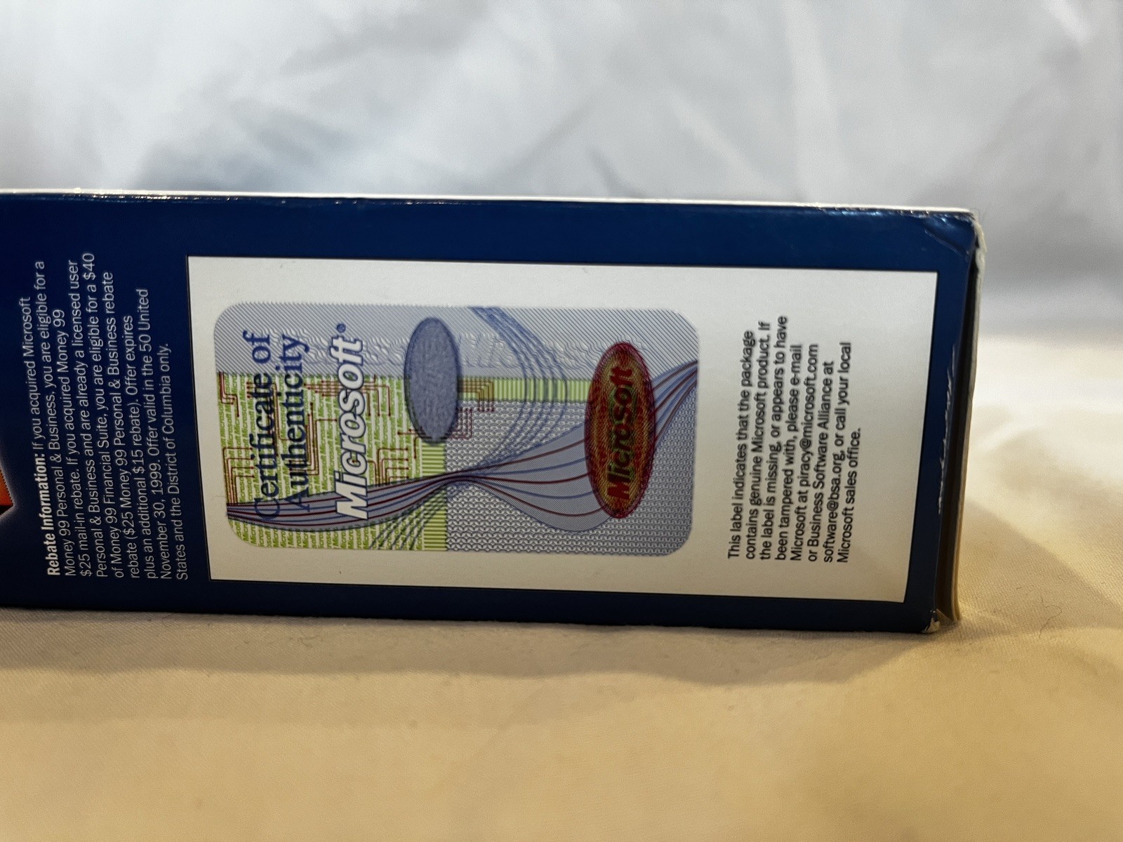 Sealed Microsoft Money 99 Personal & Business – Full Edition –Incl base Money 99