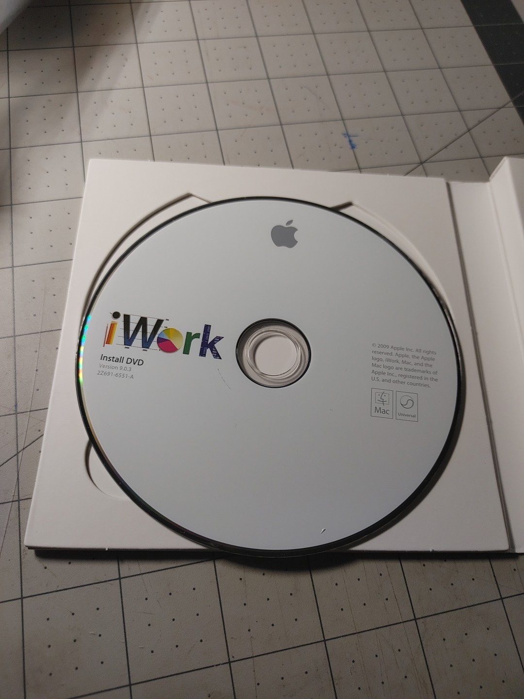 Apple iWork ’09 Retail V9.0.3 MB942Z/A Full Retail Version for Mac