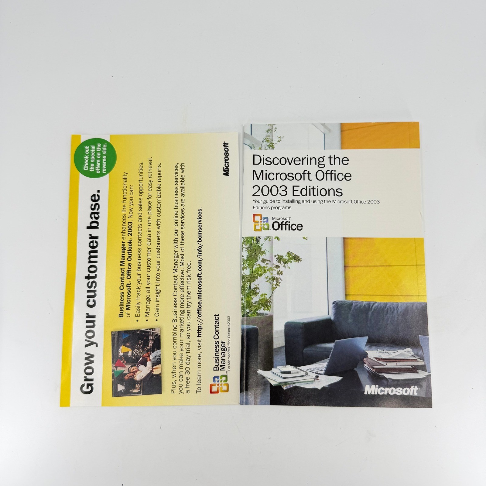 Microsoft Office Professional Edition 2003 Academic Edition 2 Discs with Key