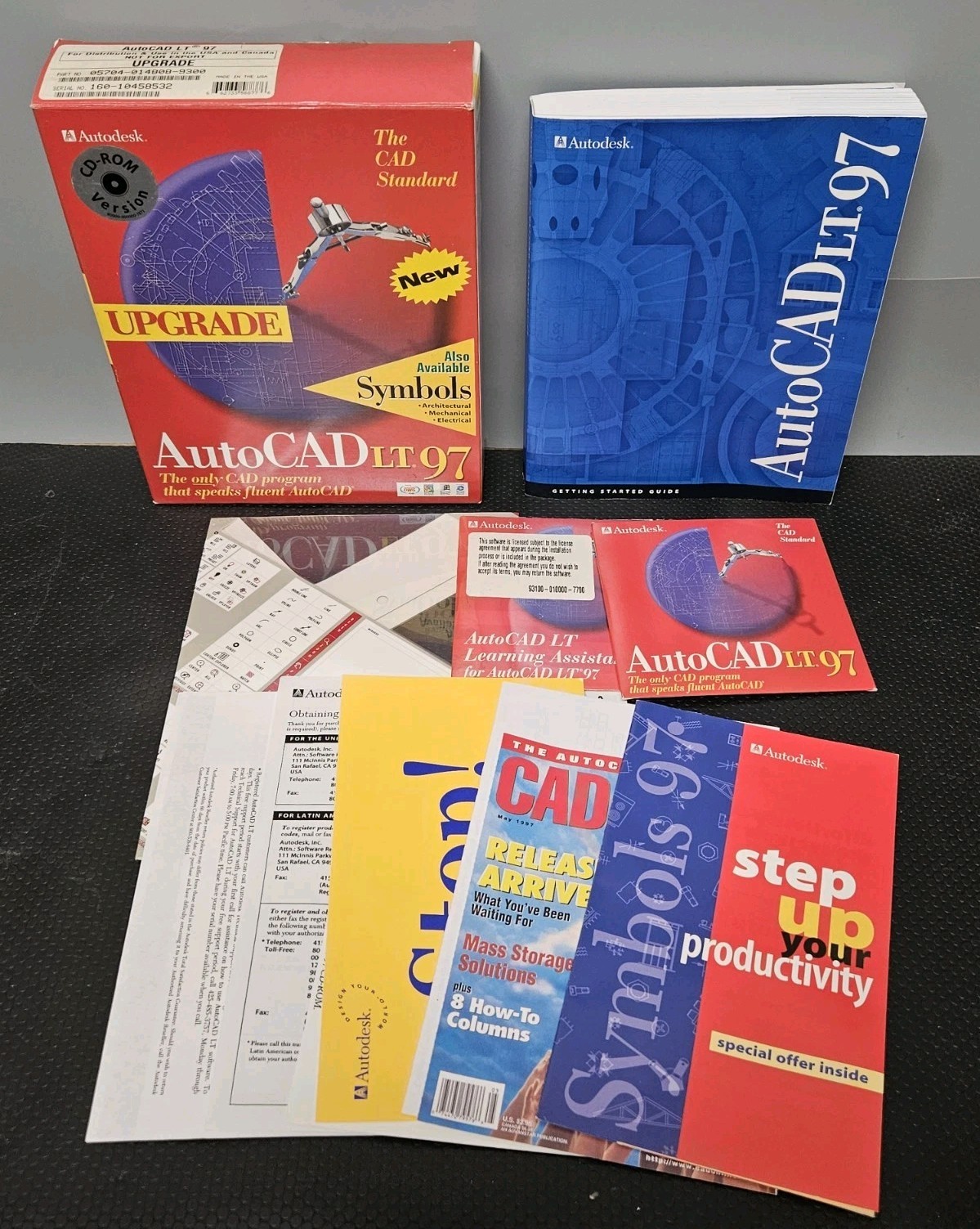 Autodesk AutoCAD LT 97 Upgrade Box Manuals & CD **UNTESTED AS-IS**