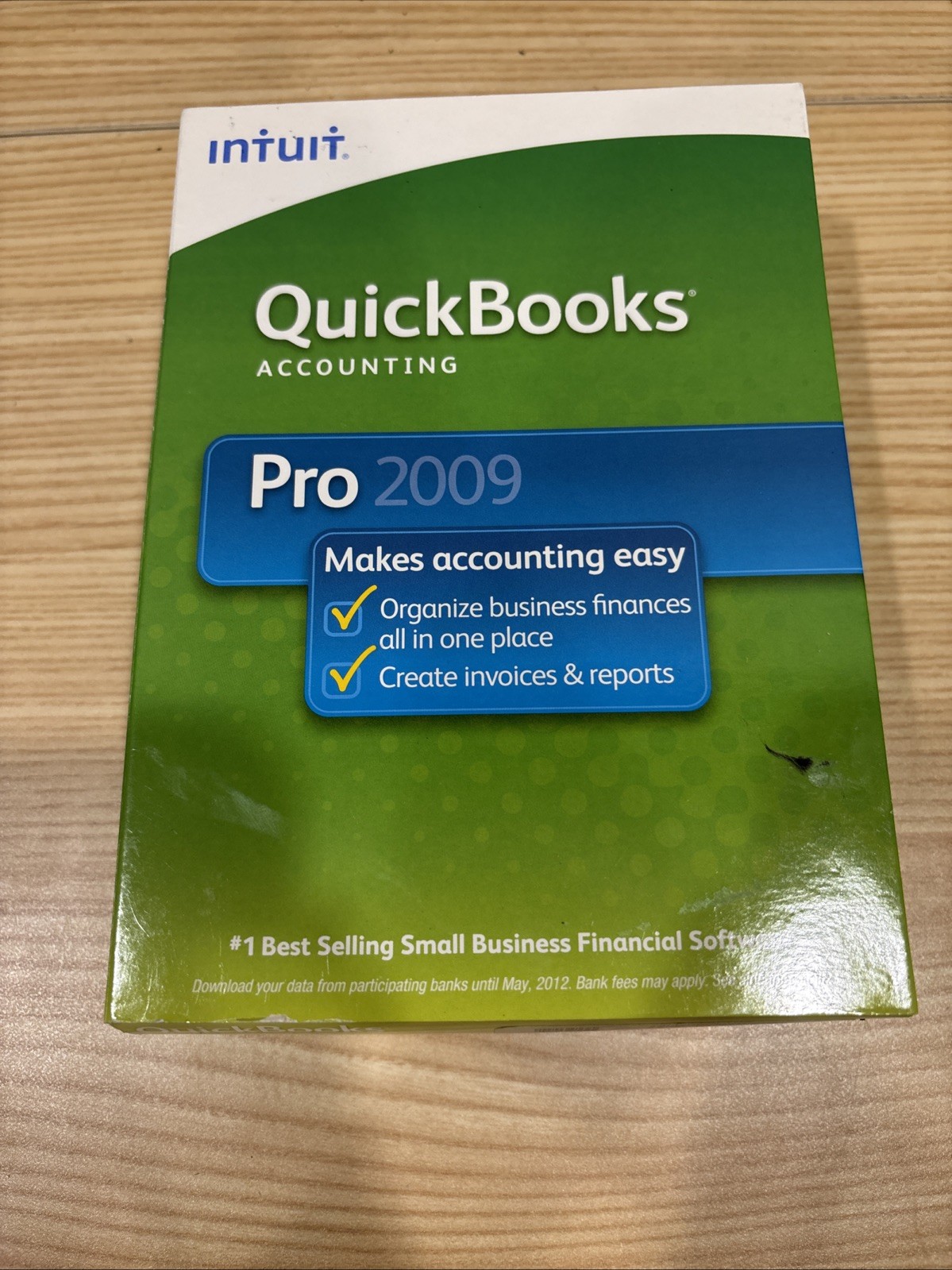 Intuit QuickBooks Pro 2009 Accounting Software For Windows + Learning Quickbooks