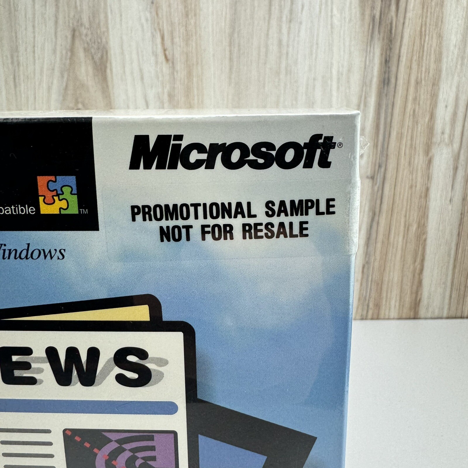 Microsoft Publisher CD Deluxe Windows 95 PC Big Box Software CDROM NEW SEALED