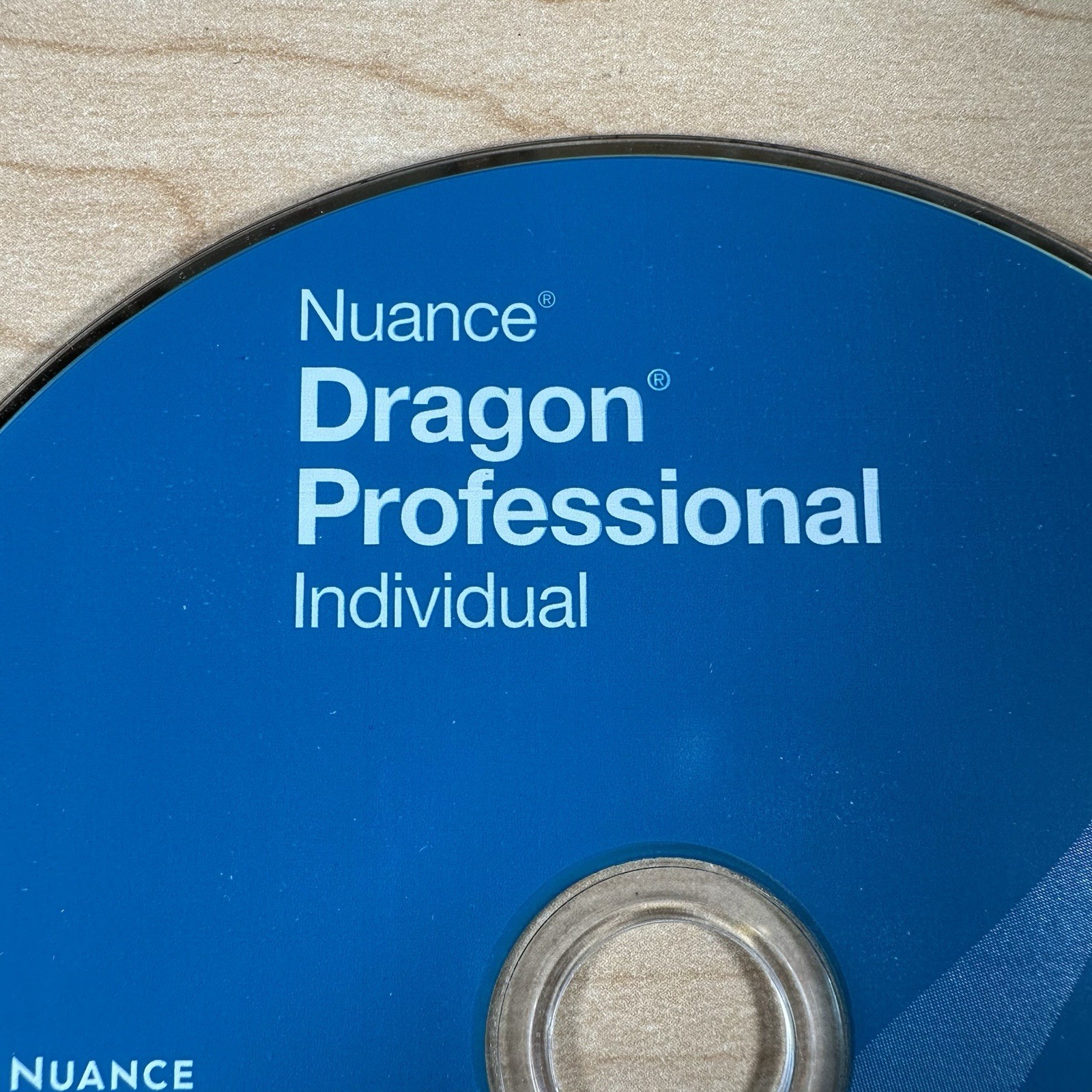 Nuance Dragon Professional Individual Speech Recognition Software V. 14 Disc Onl