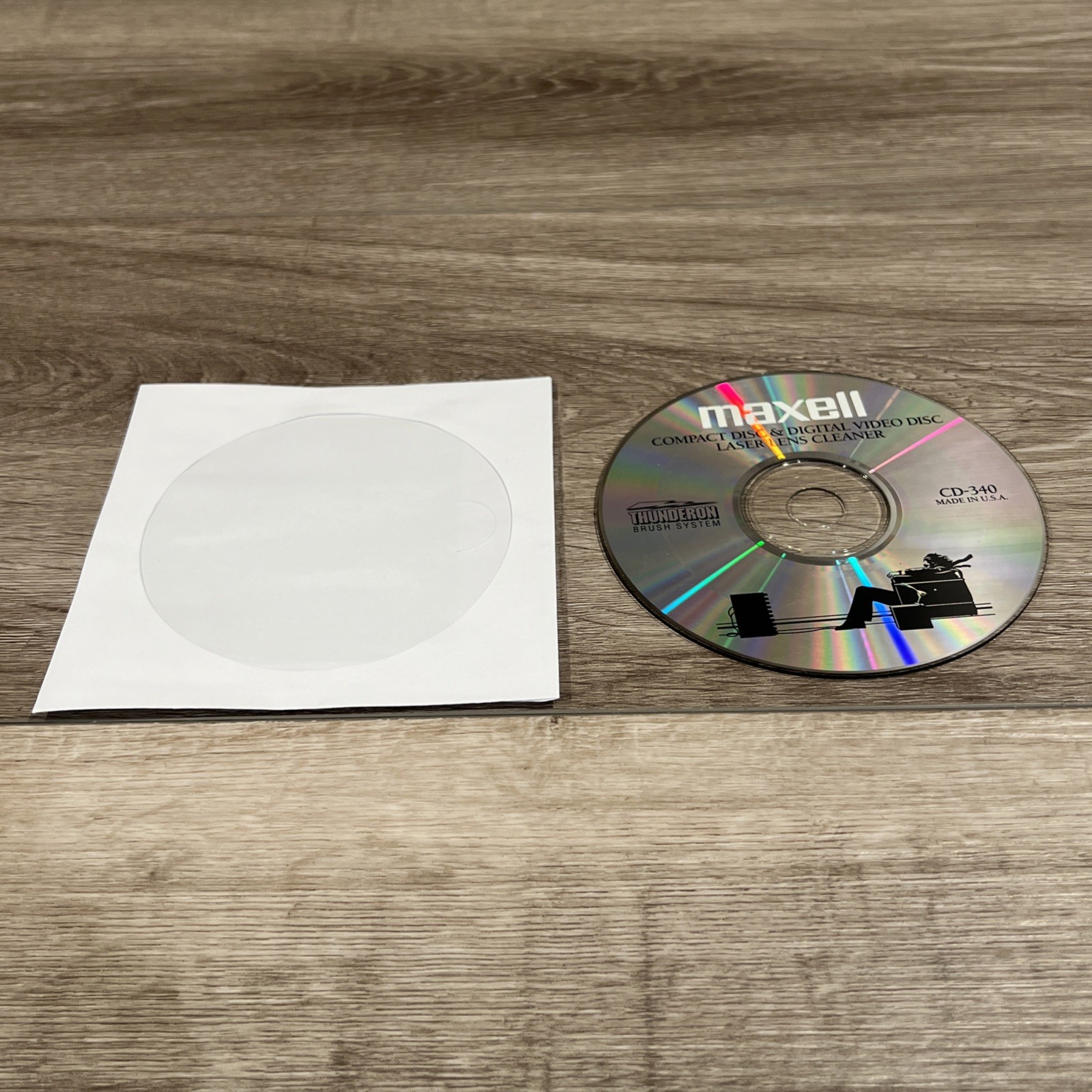 Maxell – Digital Video Disc Laser Lens Cleaner – Thunderon- CD 340 – CD ROM/PC