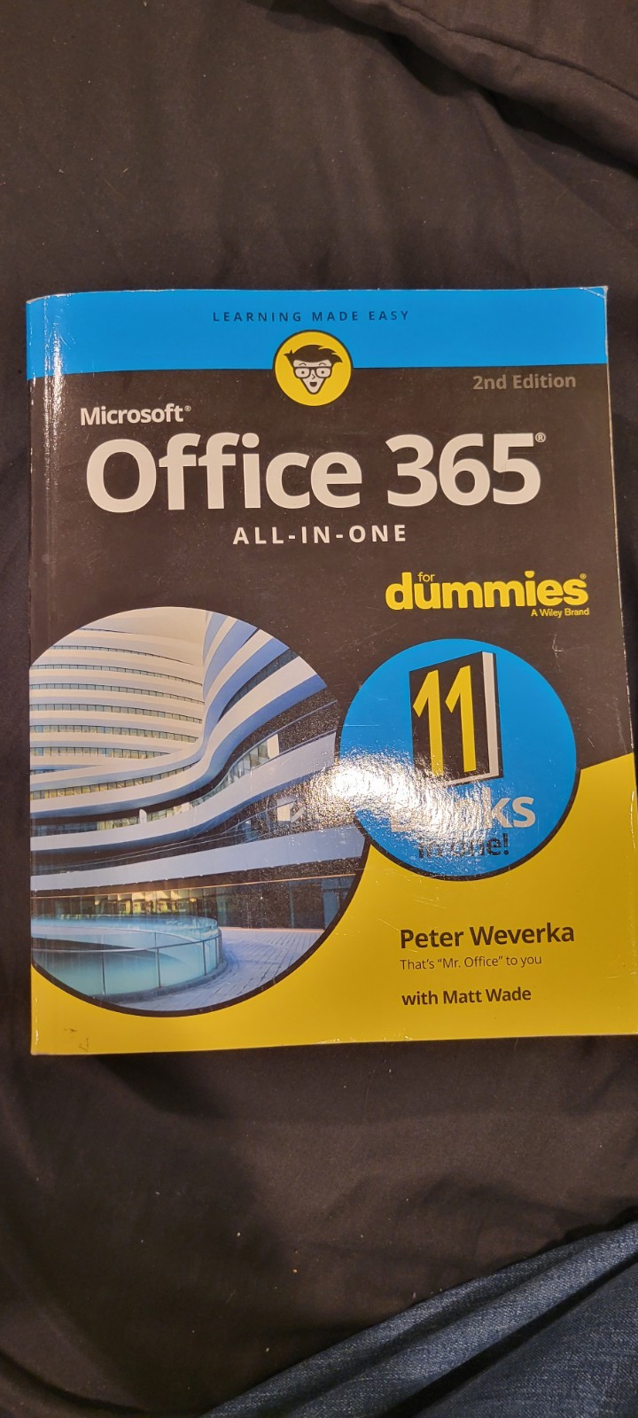 Microsoft 365 Office All-in-One for Dummies by Peter Weverka