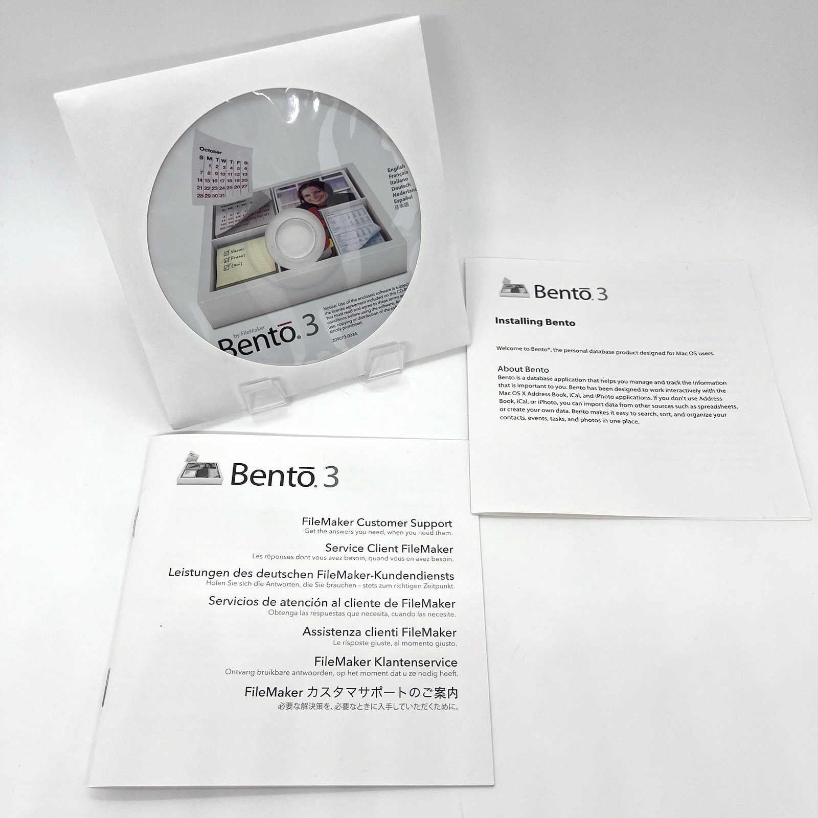 Bento 3 by FileMaker Family Pack Mac Retail Box CD w Serial Keys – TW346LL/A