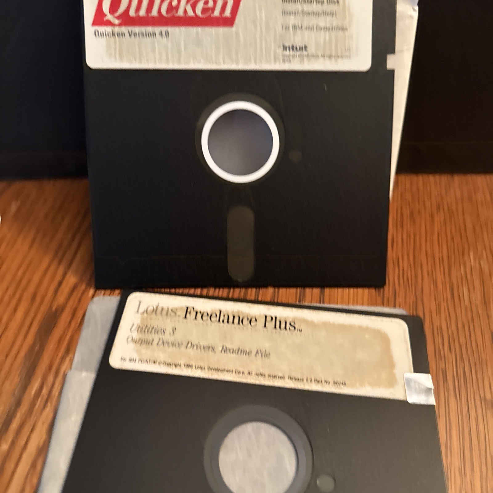 Various 5.25 5 1/4 Floppy Discs Quicken 4.0 Lotus Freelance Escp2 Driver