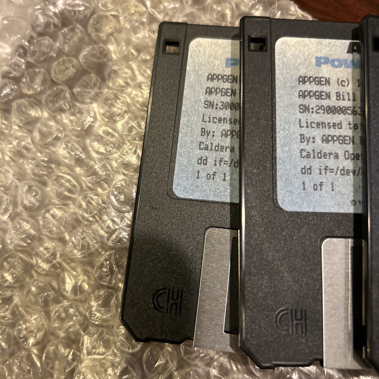 NEVER USED Appgen Complete Accounting Software for Linux+Serial Nos+Disks. v1.2