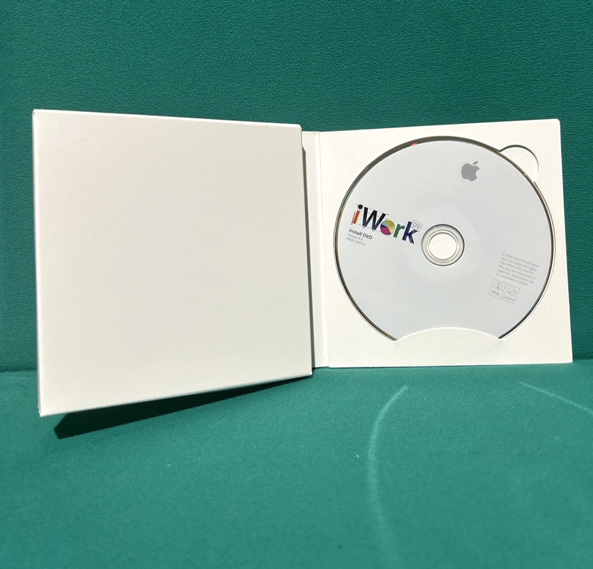 Apple iWork 09 Family Pack for Mac Pages Numbers Keynote Complete