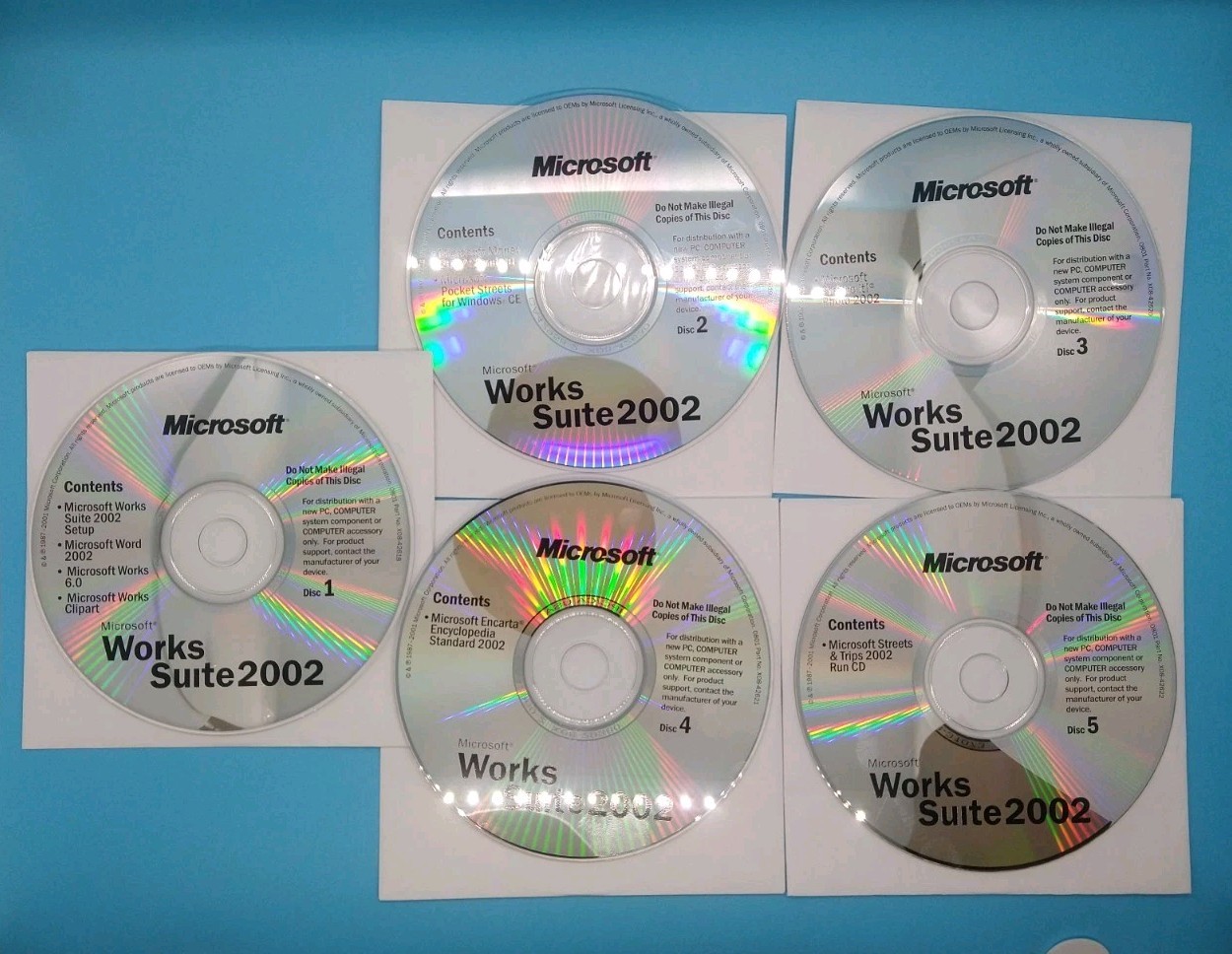 Microsoft Works Suite 2002 Software CD Five Disc Set ClipArt Encarta Picture It!