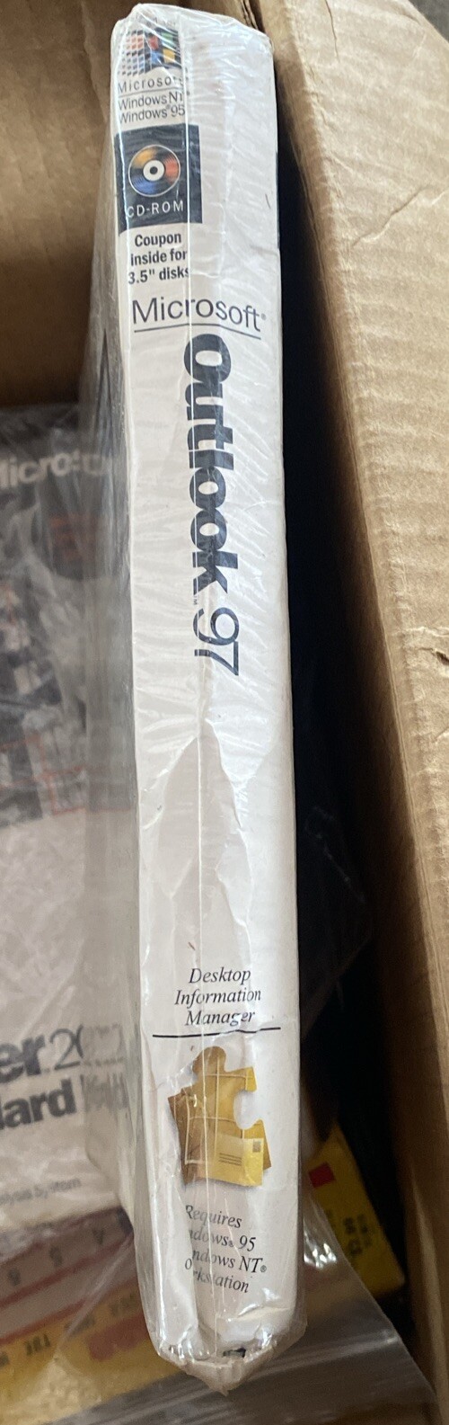 Microsoft Outlook 97 New sealed!! Rare!!! Free Shipping!!