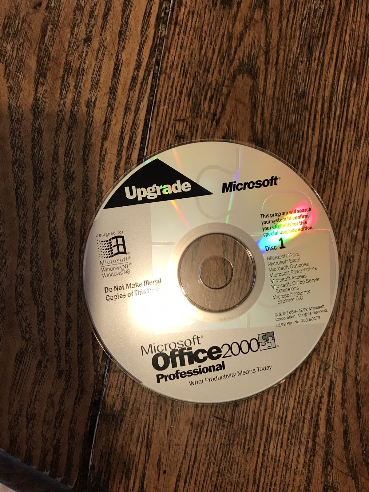 Genuine Microsoft Office 2000 Professional SR1 Upgrade – 2-CD Set on Holo Discs