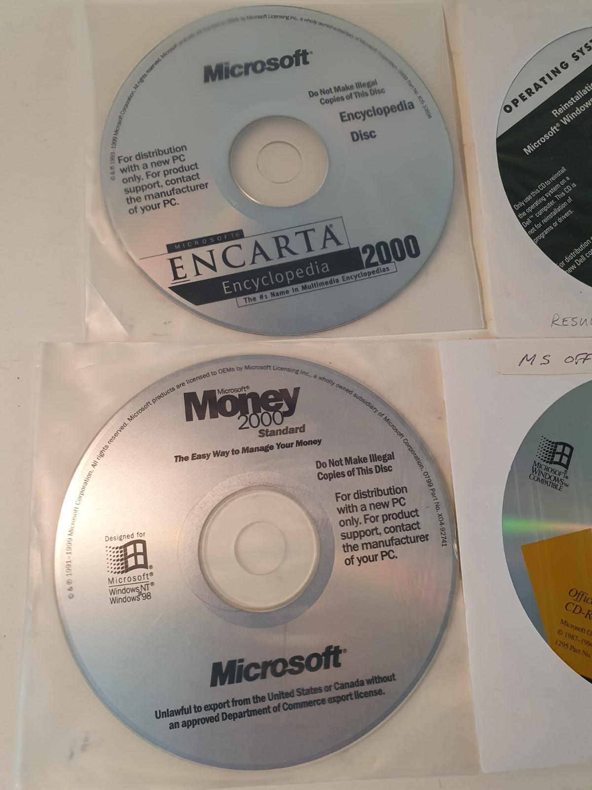 Vintage Microsoft Software Office Developer’s Kit, Money 2000, Bookshelf,…
