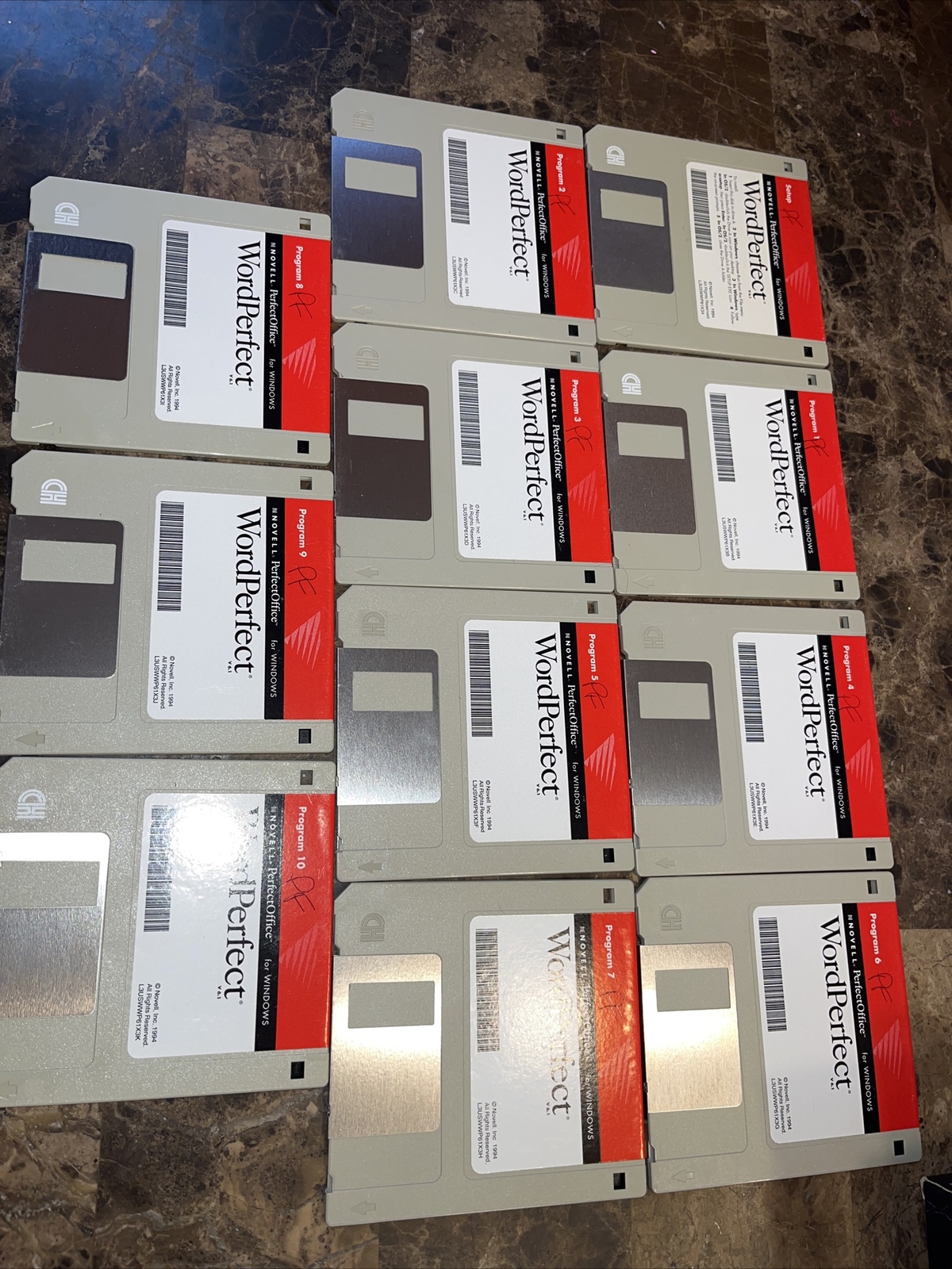 Novell Word Perfect Perfect Office Processor V 6.1 For Windows 3.5 floppy disks