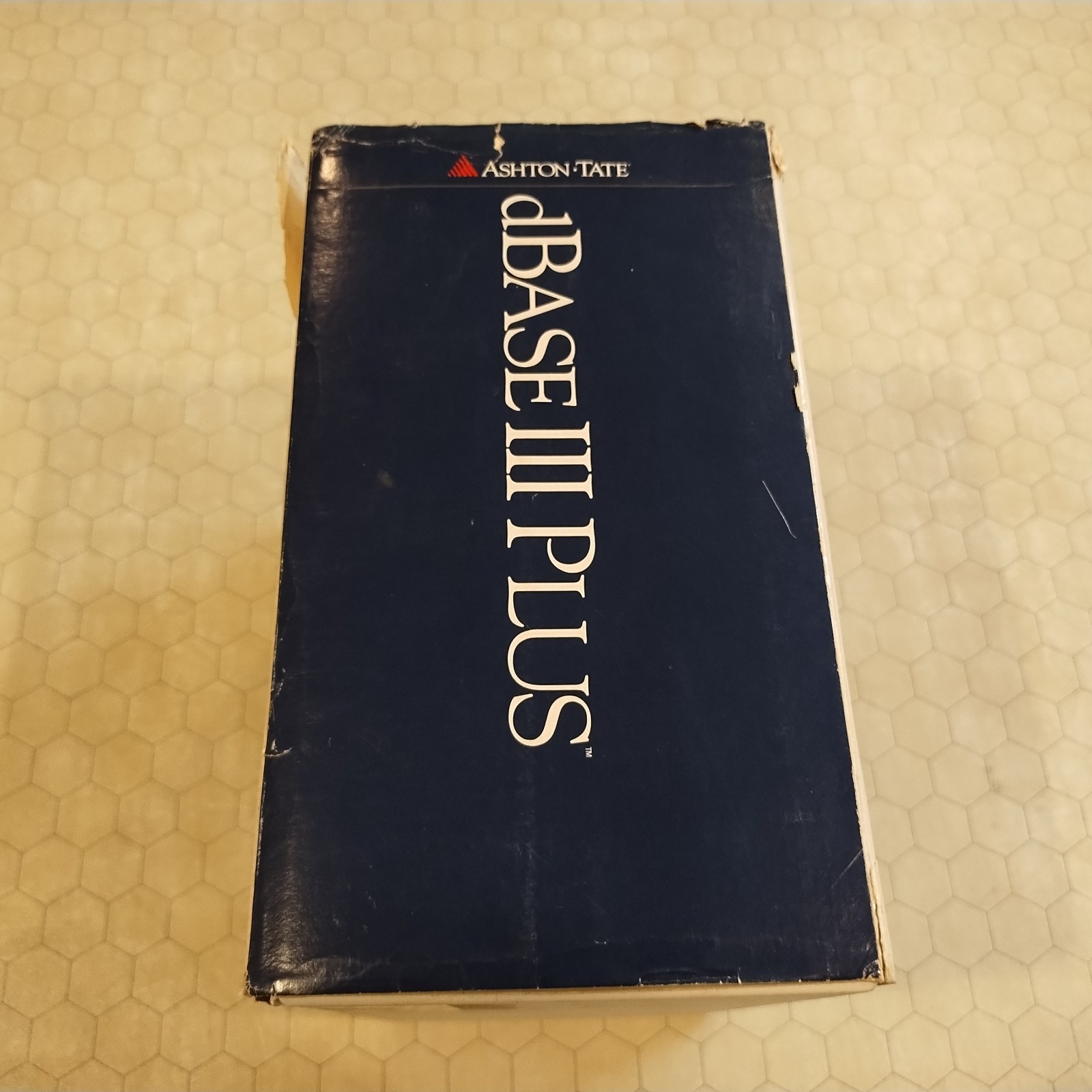 dBase III Plus, Ashton-Tate, 3.5″ disks, original box/manuals, database, 1987!