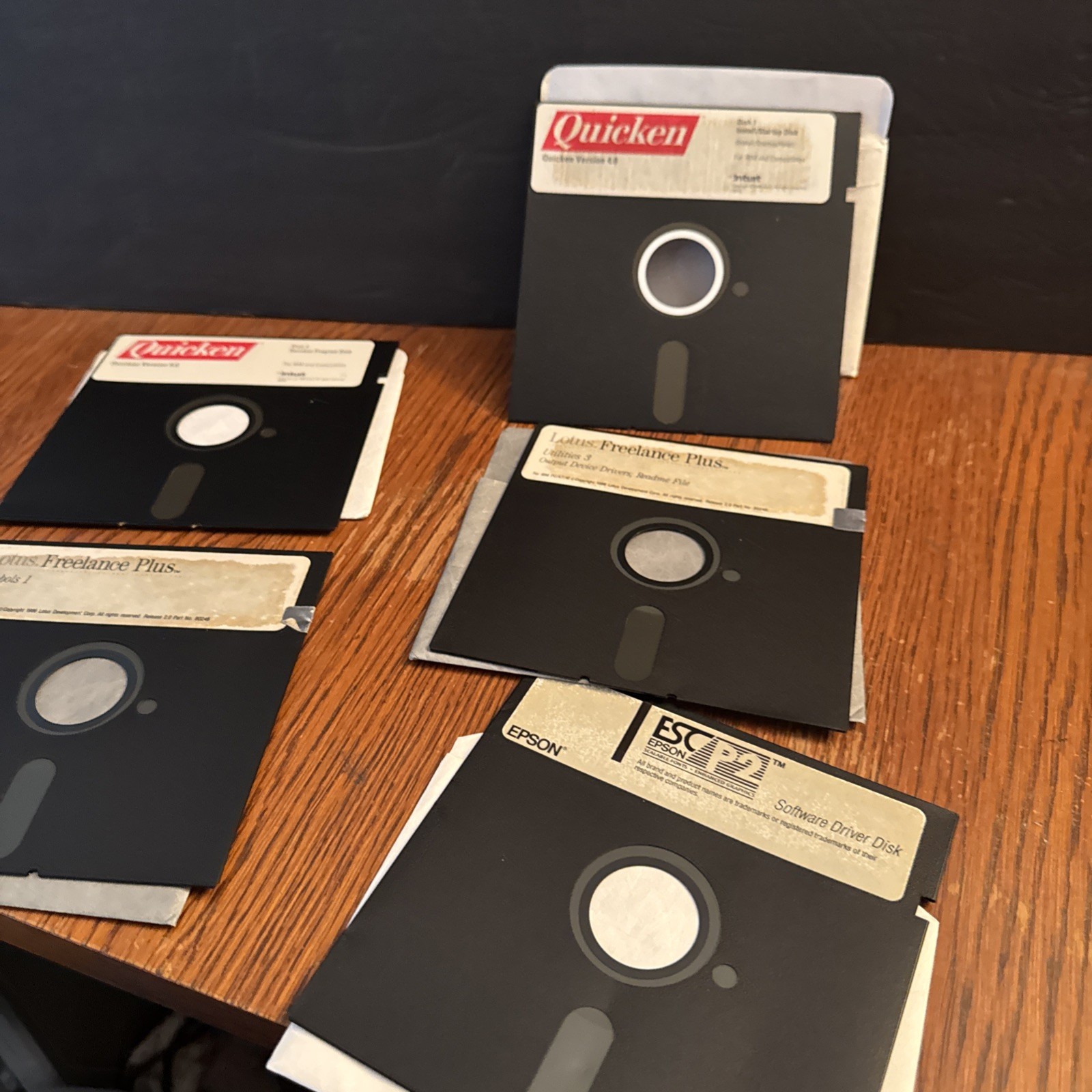 Various 5.25 5 1/4 Floppy Discs Quicken 4.0 Lotus Freelance Escp2 Driver