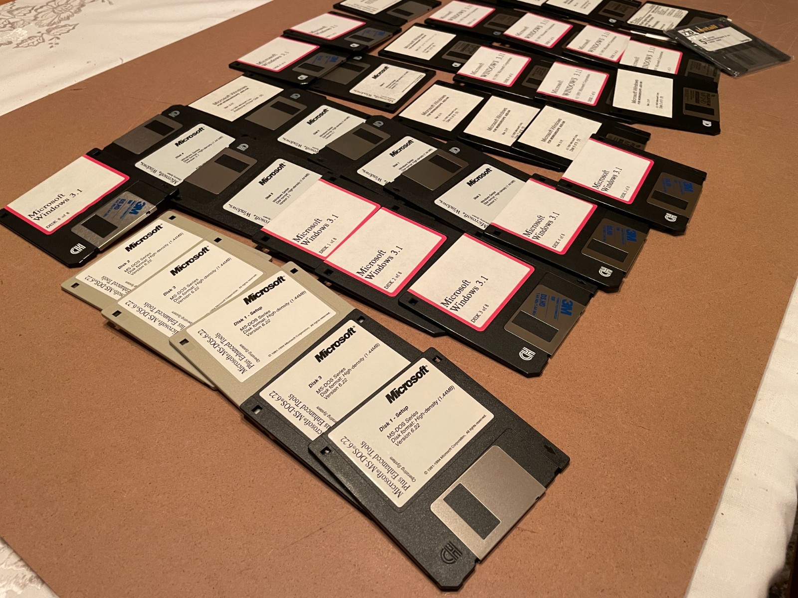 Vintage PC 3.5 Floppy Disk Software Programs 3 1/2 Inch DOS Microsoft Windows