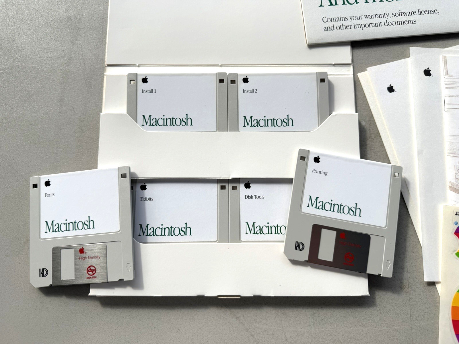 Vintage Apple Macintosh Mac System Disks version 914-0363-B & Documents Stickers