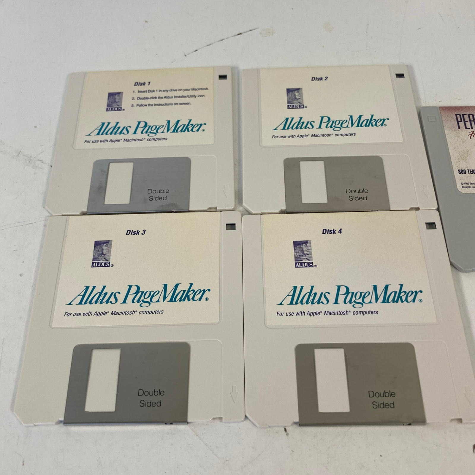 Aldus PageMaker Version 4.00 For Apple Macintosh 3.5″ Floppies 1990
