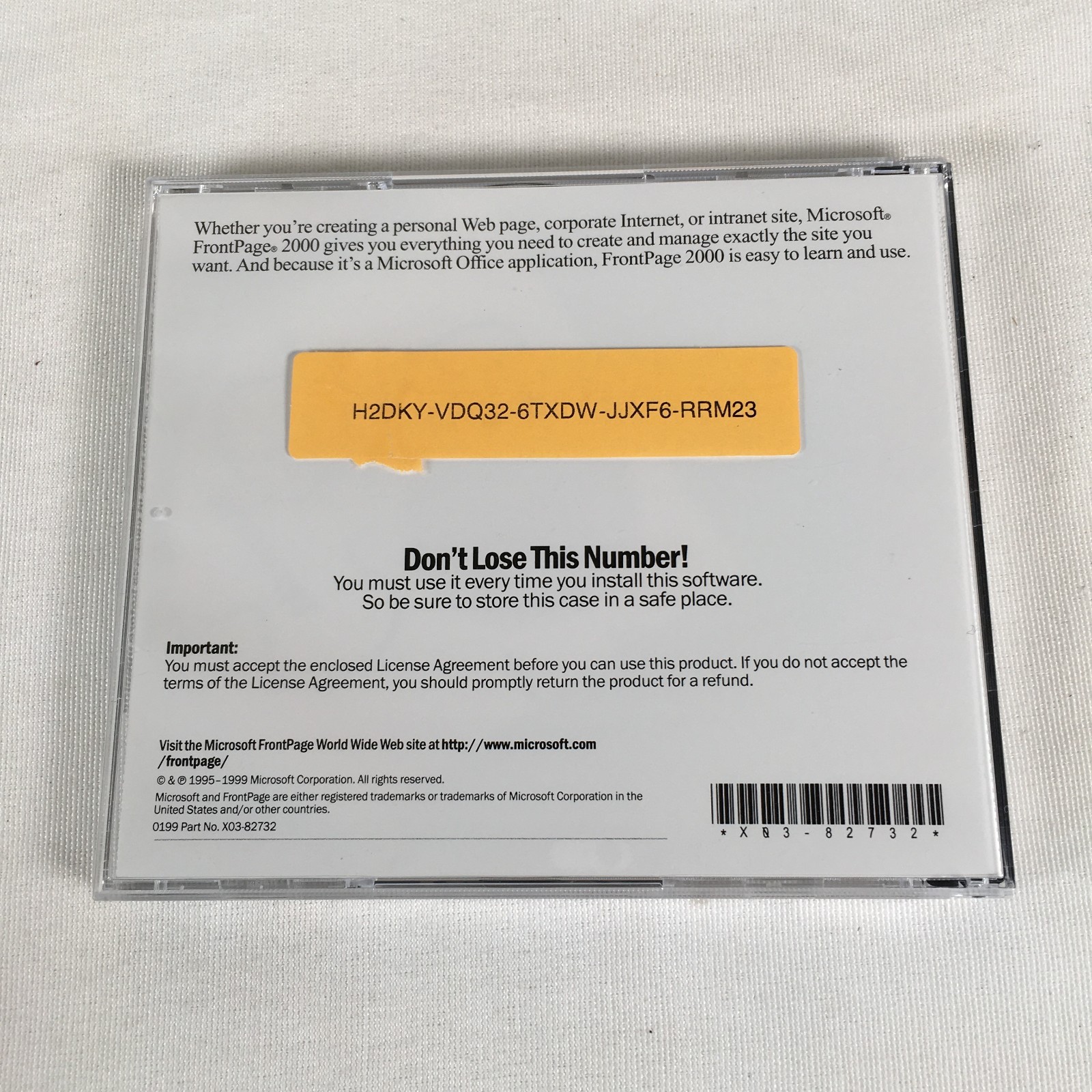 Microsoft Front Page 2000 2 CDs w/Product Key 1 License New