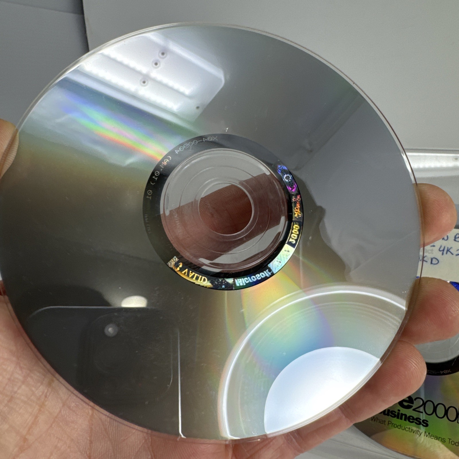 Microsoft Office 2000 Small Business Edition 2 discs with product key