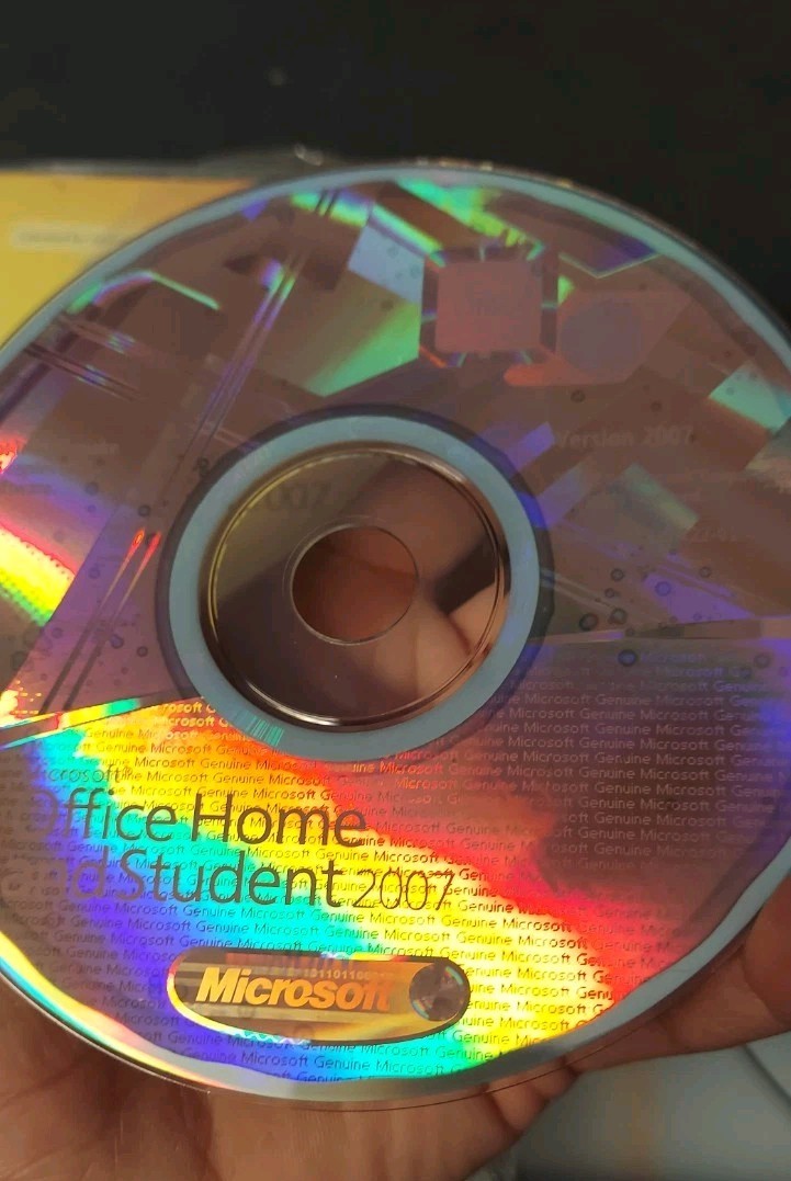 Microsoft Office Home and Student 2007 (79G-00007)