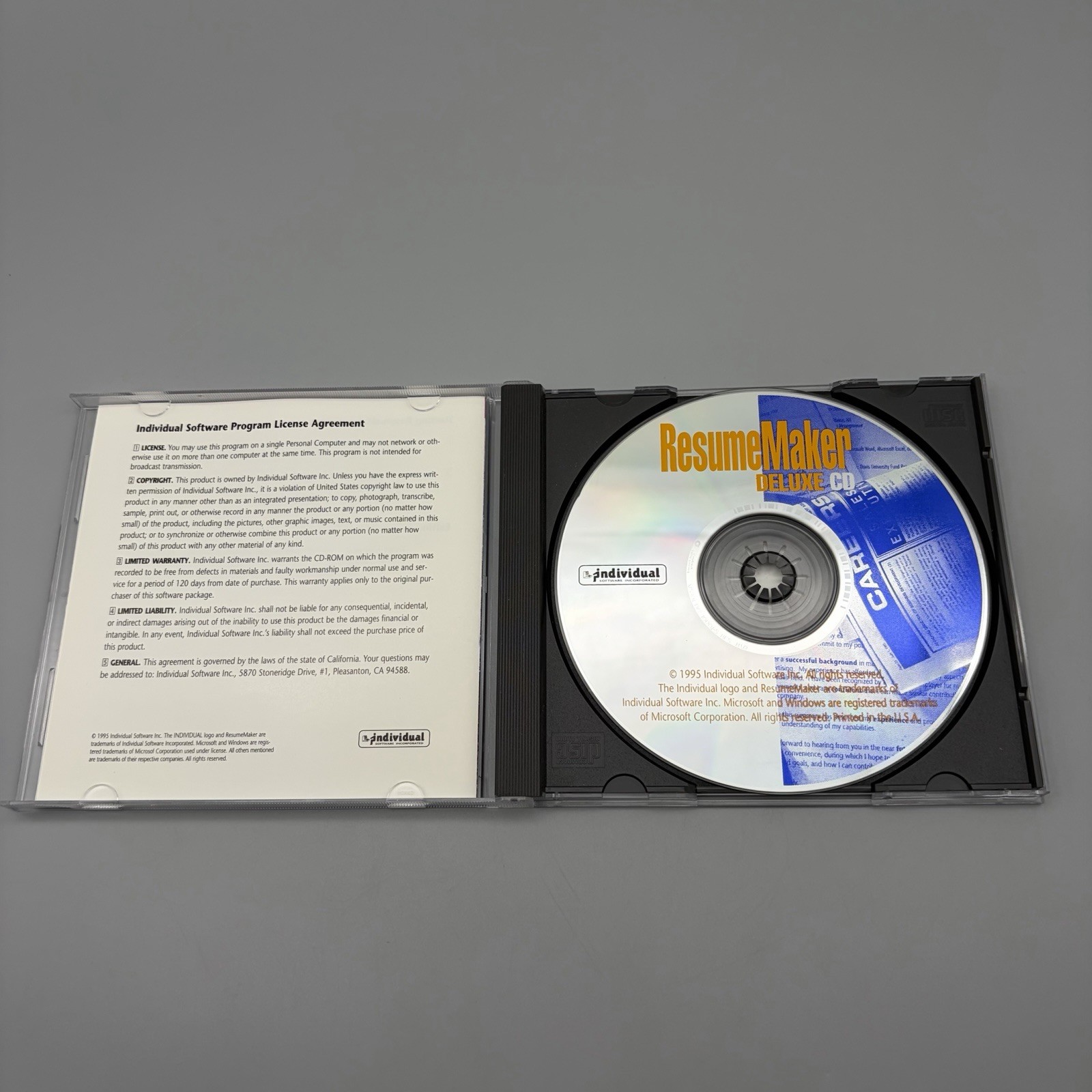 Vintage 1995 Resume Maker Deluxe CD Software Windows 3.1 & 95 Individual