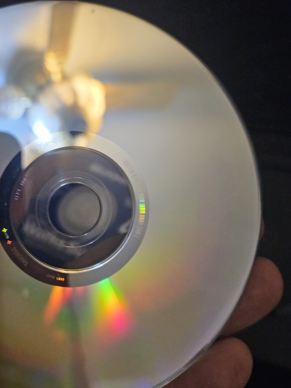 Microsoft Works Suite 2005 CD-ROM –Win 98 / 2000 / XP –No Scratches – W/Product