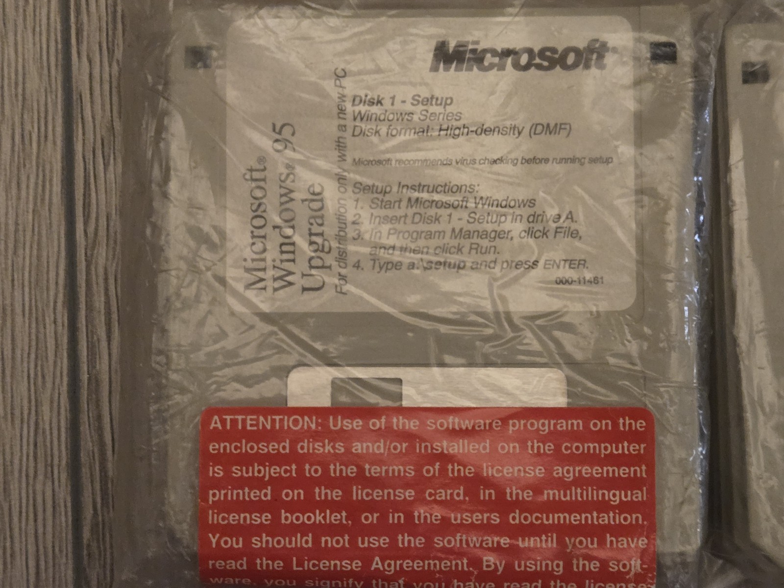 Microsoft Windows 95 Upgrade With 13 Floppy Disks New Sealed