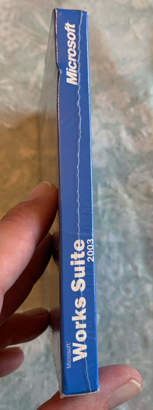 Microsoft Works Suite 2003 – Comes With Product Key New Sealed READ