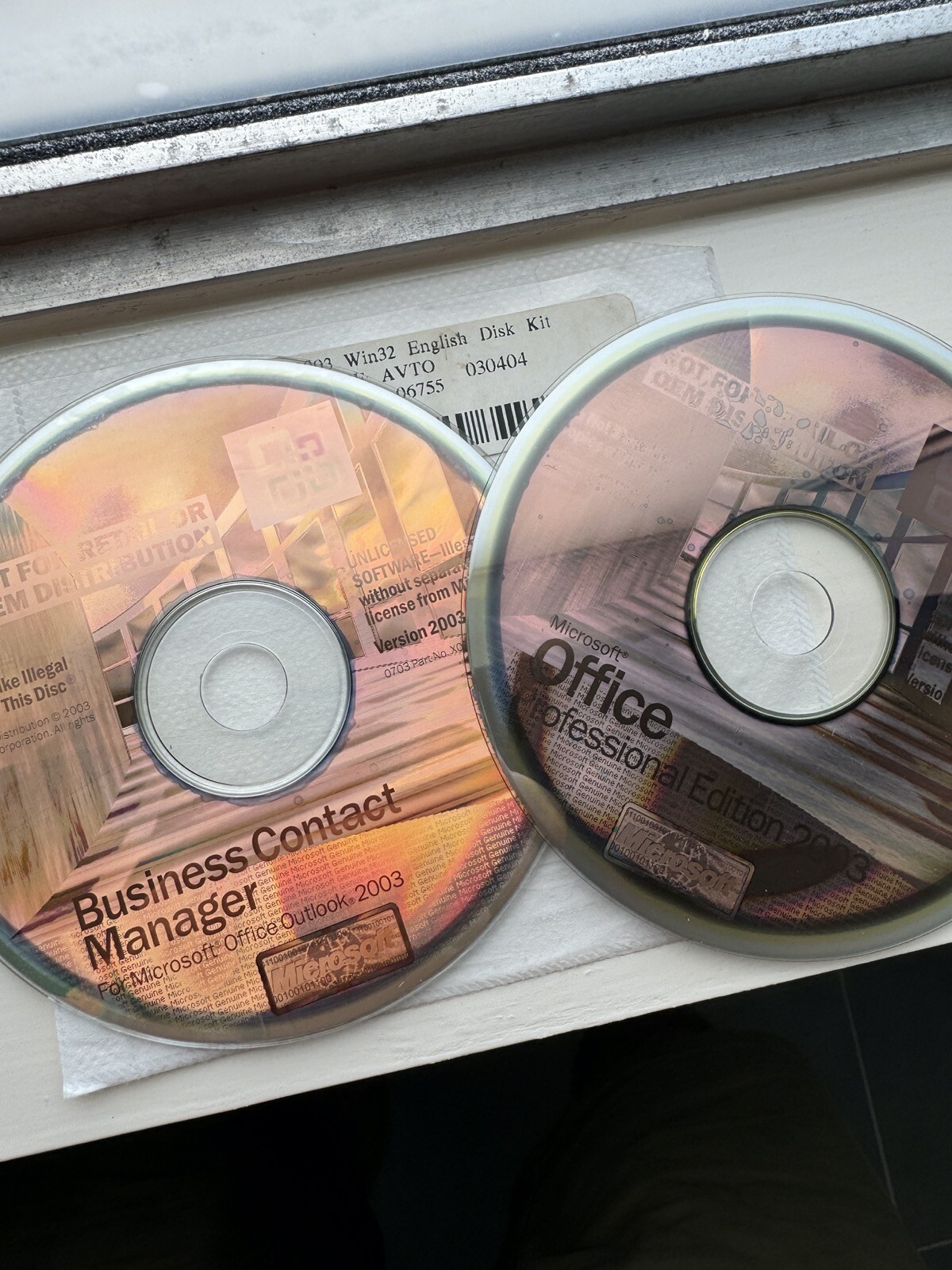 Microsoft Office 2003 Professional Edition Software Suite Contact Manager
