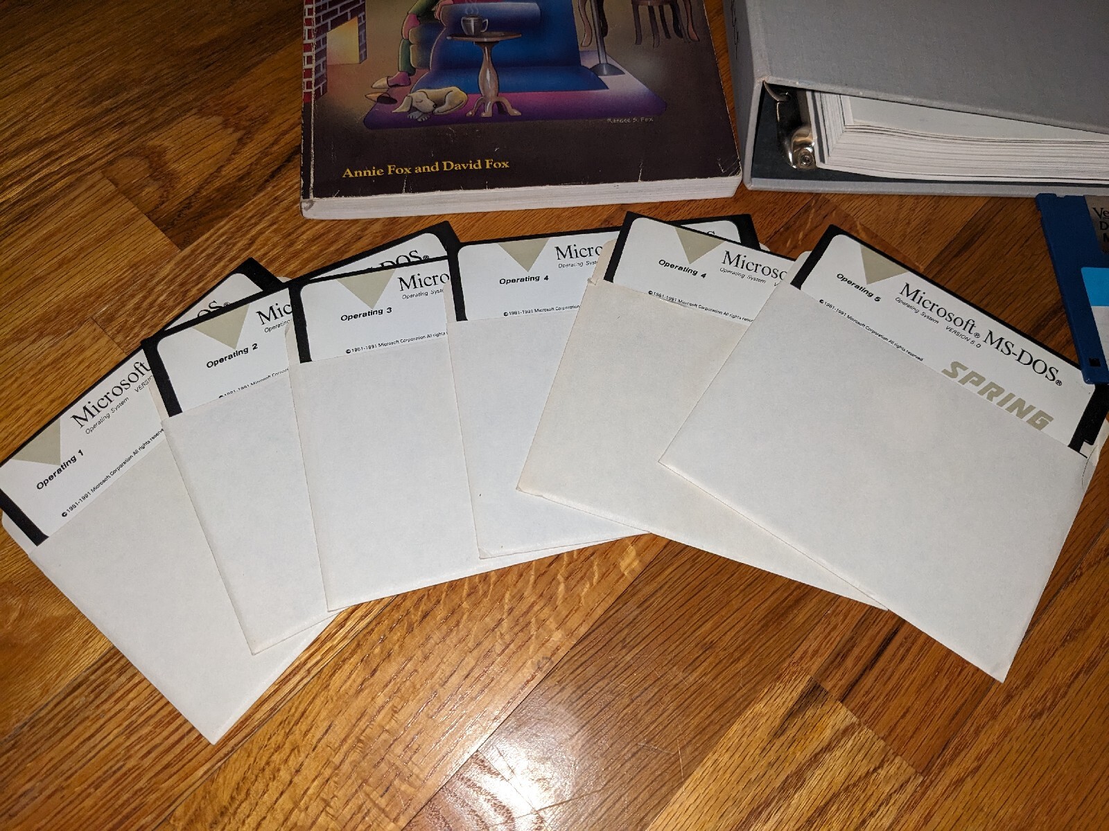 Wordperfect for DOS 5.1 In Original Box With Books Floppy Disks With Extras