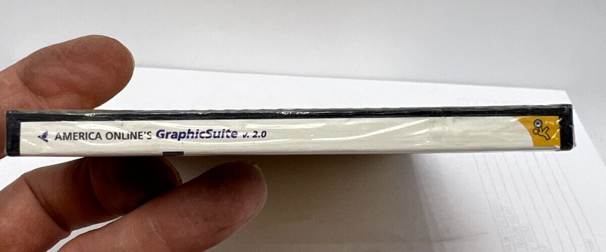 America Online GraphicSuite v 2.0 for Home-School-Business M700UM1