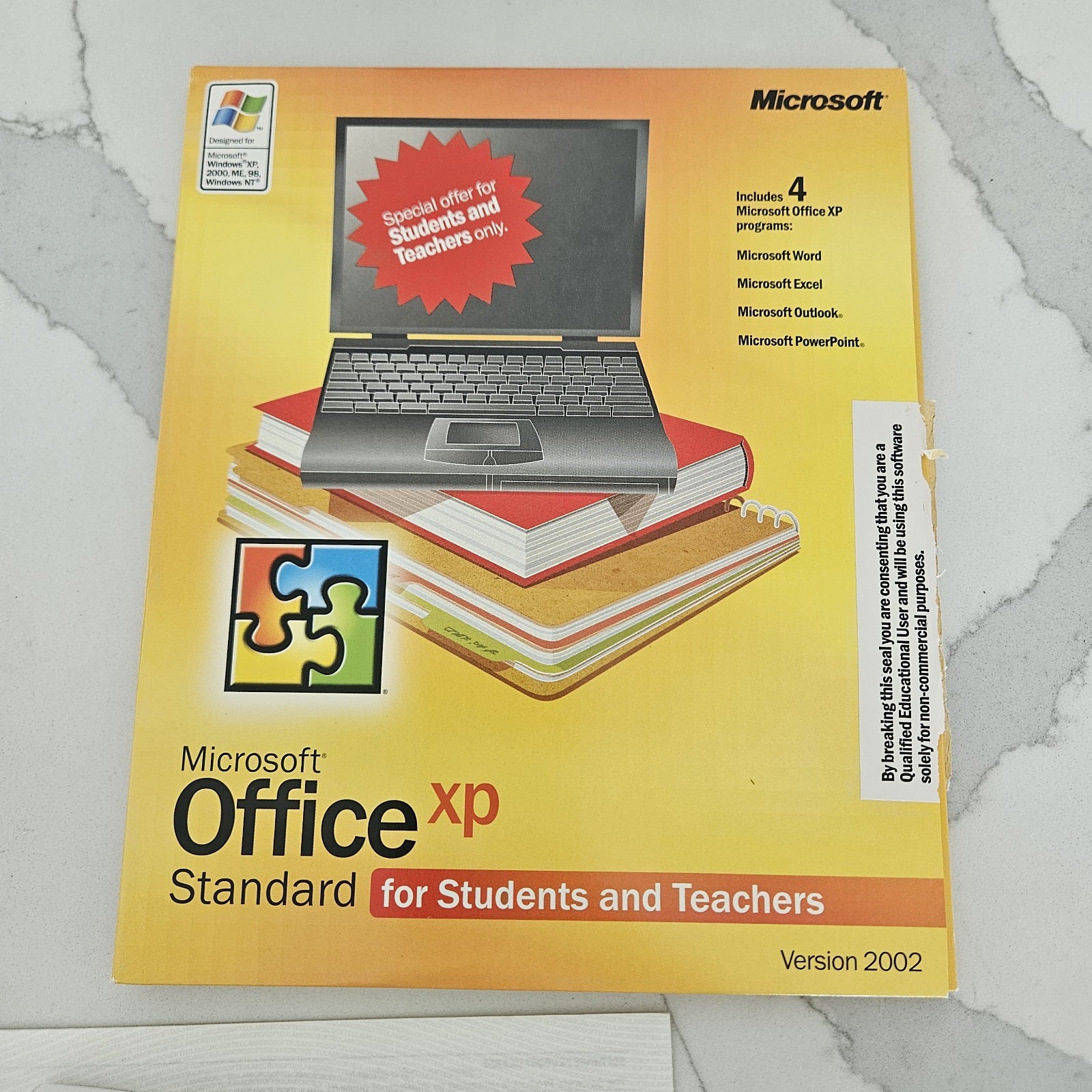 Microsoft Office XP Standard 2002 for Students and Teachers w/ CD & Key