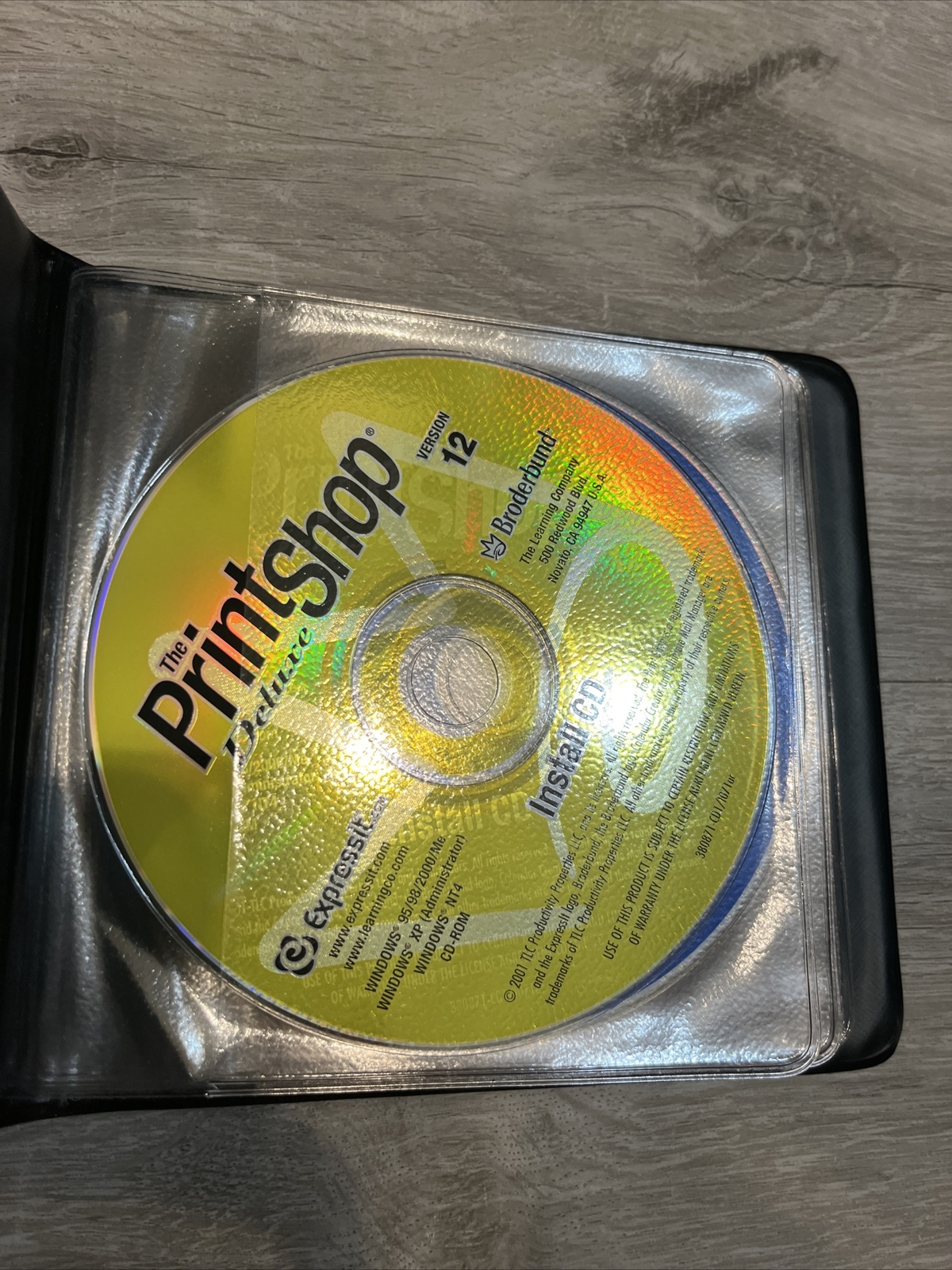 Vintage 2001 Broderbund The Printshop Deluxe Version 12 Disc Set PN: CDBK12A-HDR